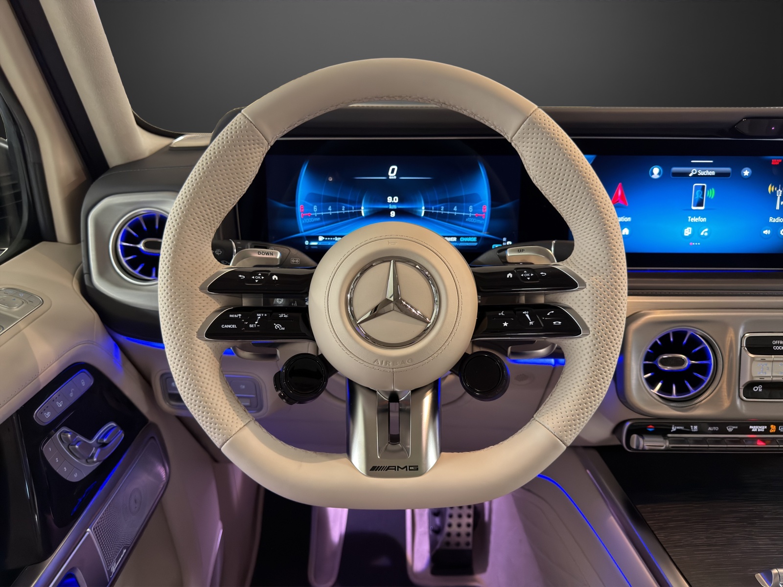 MERCEDES-BENZ G 63 AMG 9G-Tronic-image-11