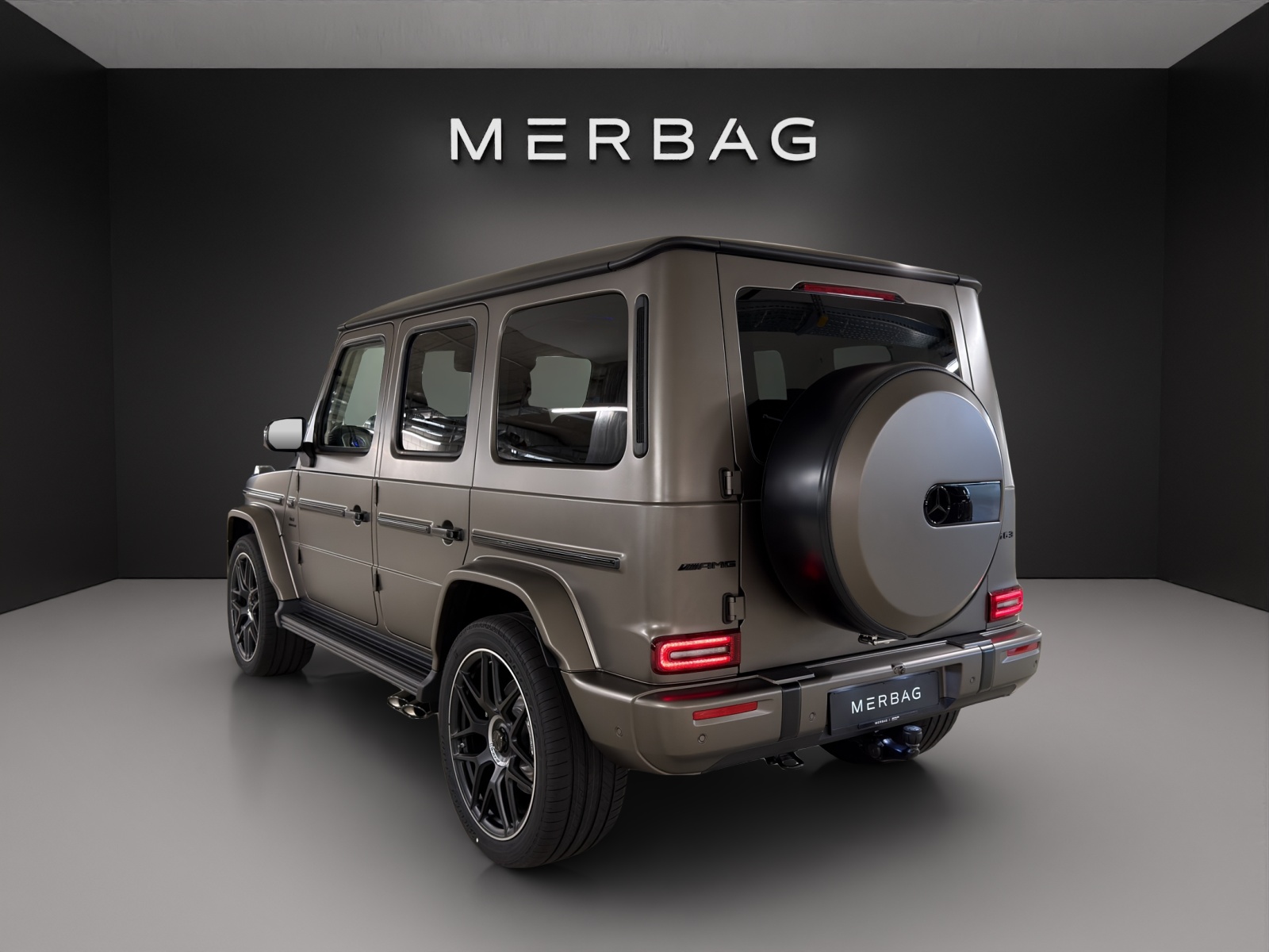 MERCEDES-BENZ G 63 AMG 9G-Tronic-image-4