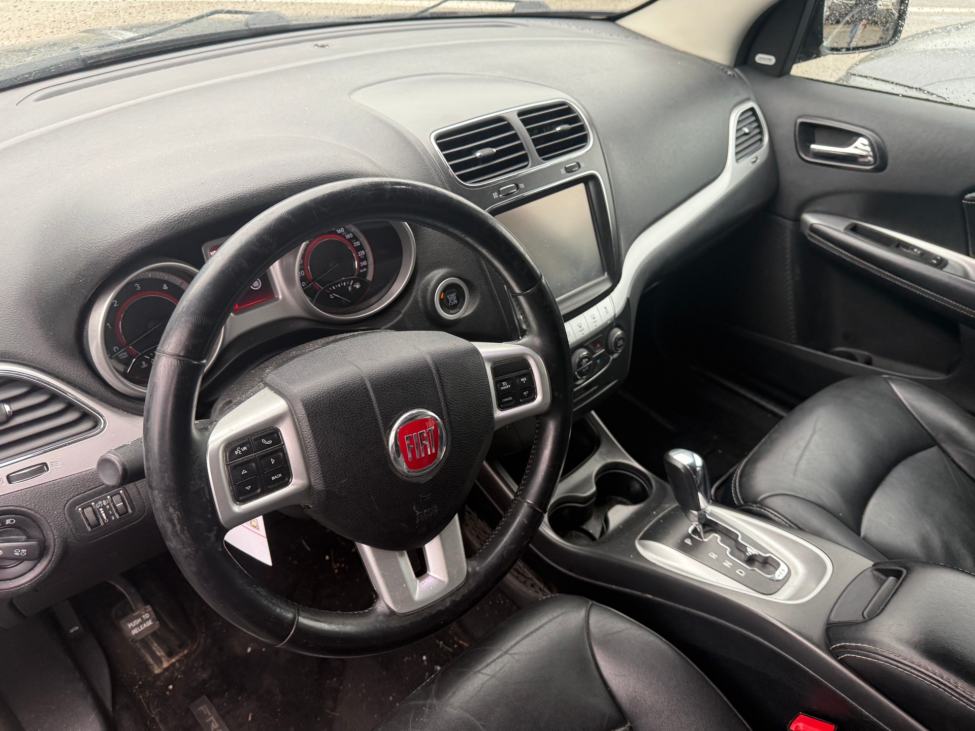 FIAT Freemont 2.0 MJ Lounge AWD Automat-image-9