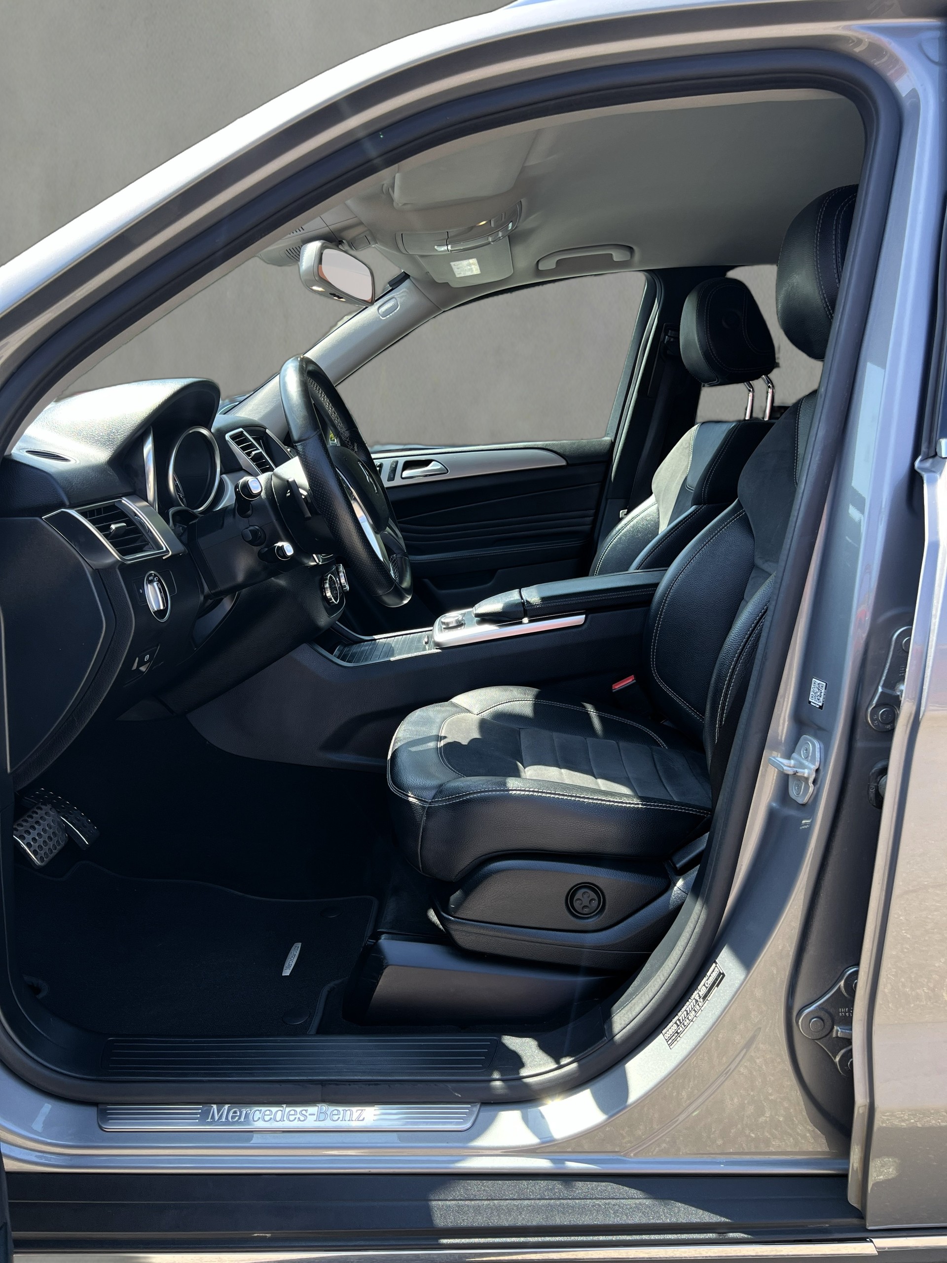 MERCEDES-BENZ ML 250 BlueTEC Executive 4Matic 7G-Tronic-image-18
