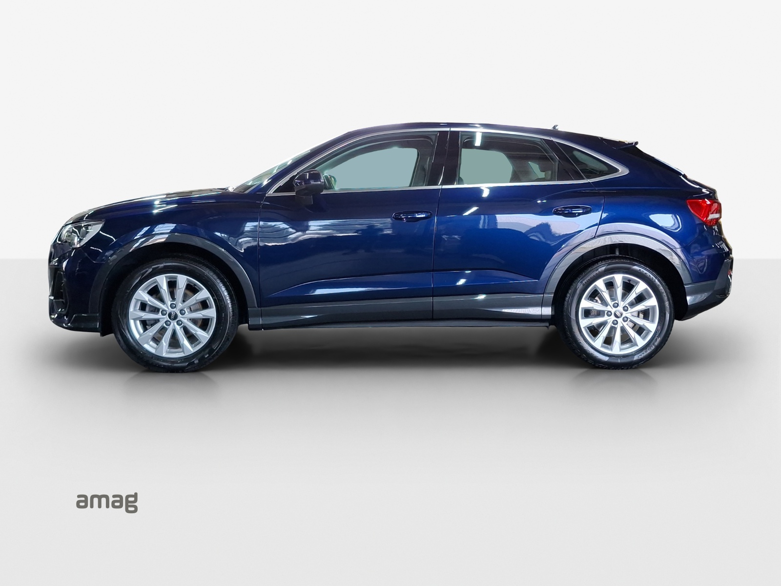 AUDI Q3 Sportback 35 TDI quattro S-tronic-image-1