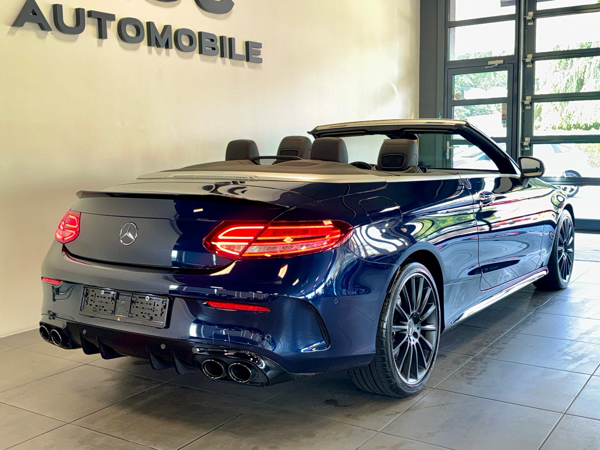 MERCEDES-BENZ C 43 Cabriolet AMG 4Matic 9G-Tronic-image-3