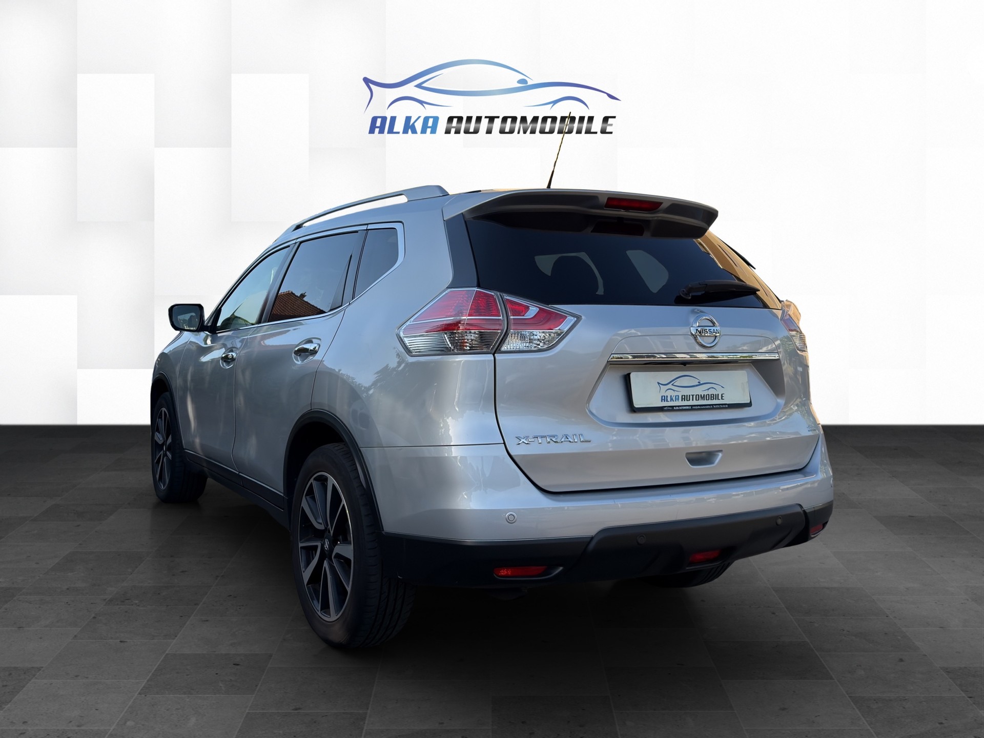 NISSAN X-Trail 2.0 dCi tekna Xtronic CVT ALL-MODE 4x4 7 Platz-image-3