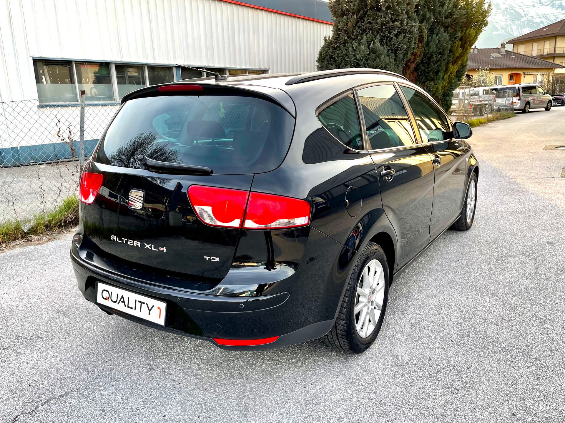 SEAT Altea XL 2.0 TDI ITECH 4x4-image-25