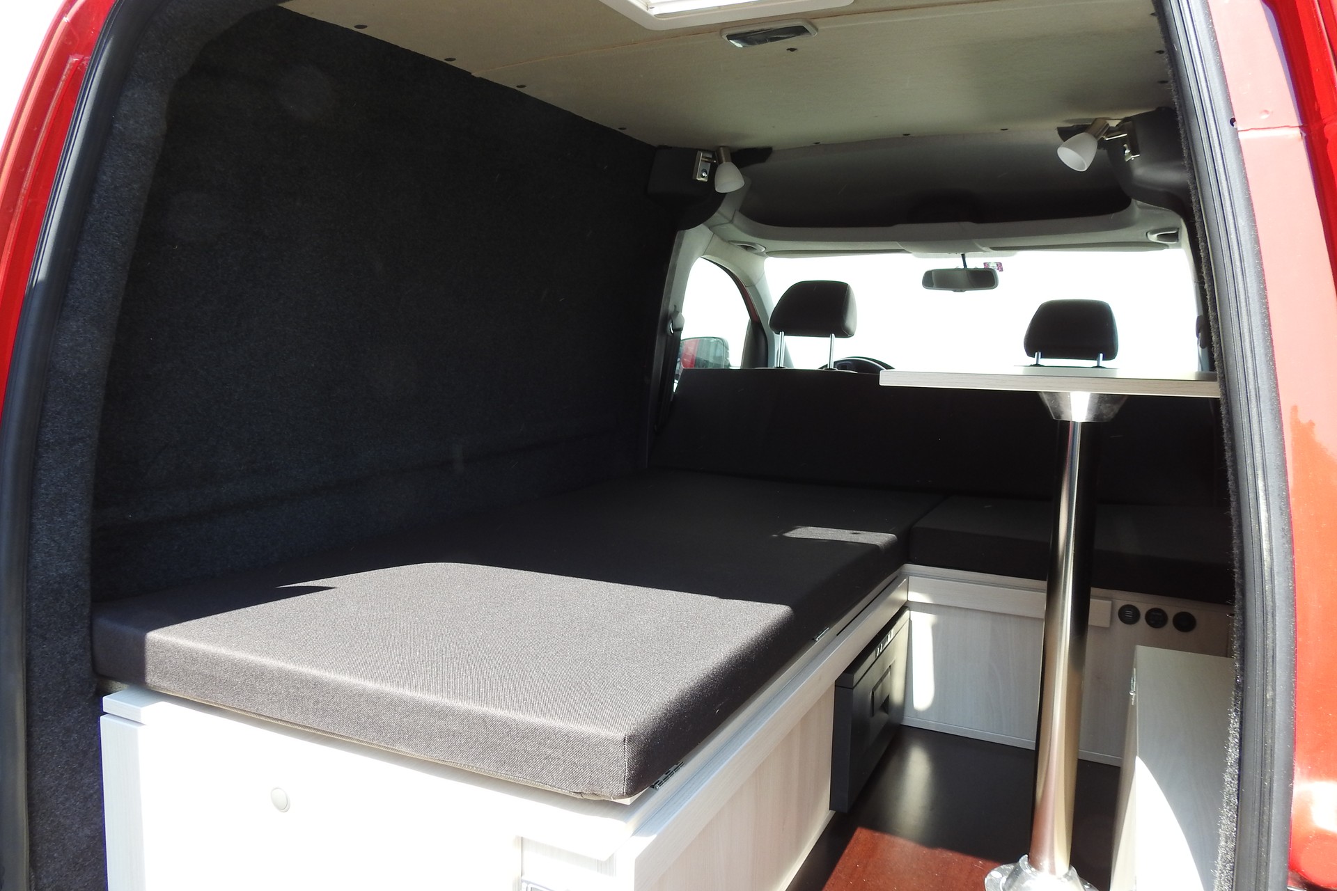 VW GEOVAN M - 1.2TSI - 105PS - Klima - Zusatzfenster-image-6