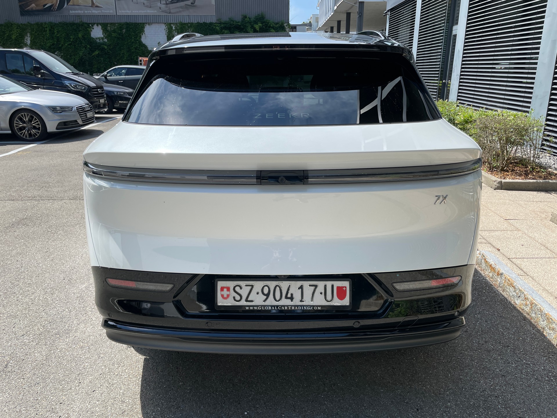 ZEEKR 7X 100kWh Privilege AWD mit Comfort und Cockpit Paket-image-3