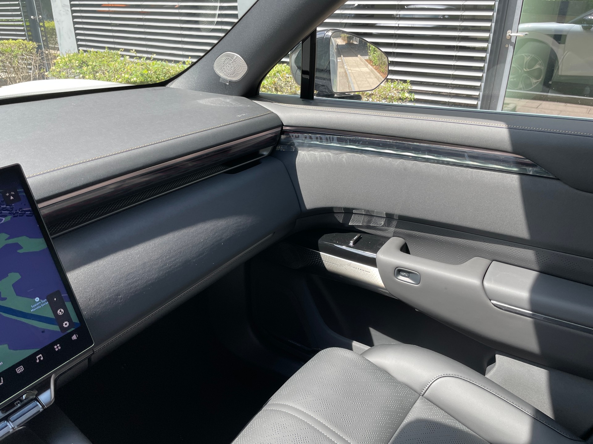 ZEEKR 7X 100kWh Privilege AWD mit Comfort und Cockpit Paket-image-24