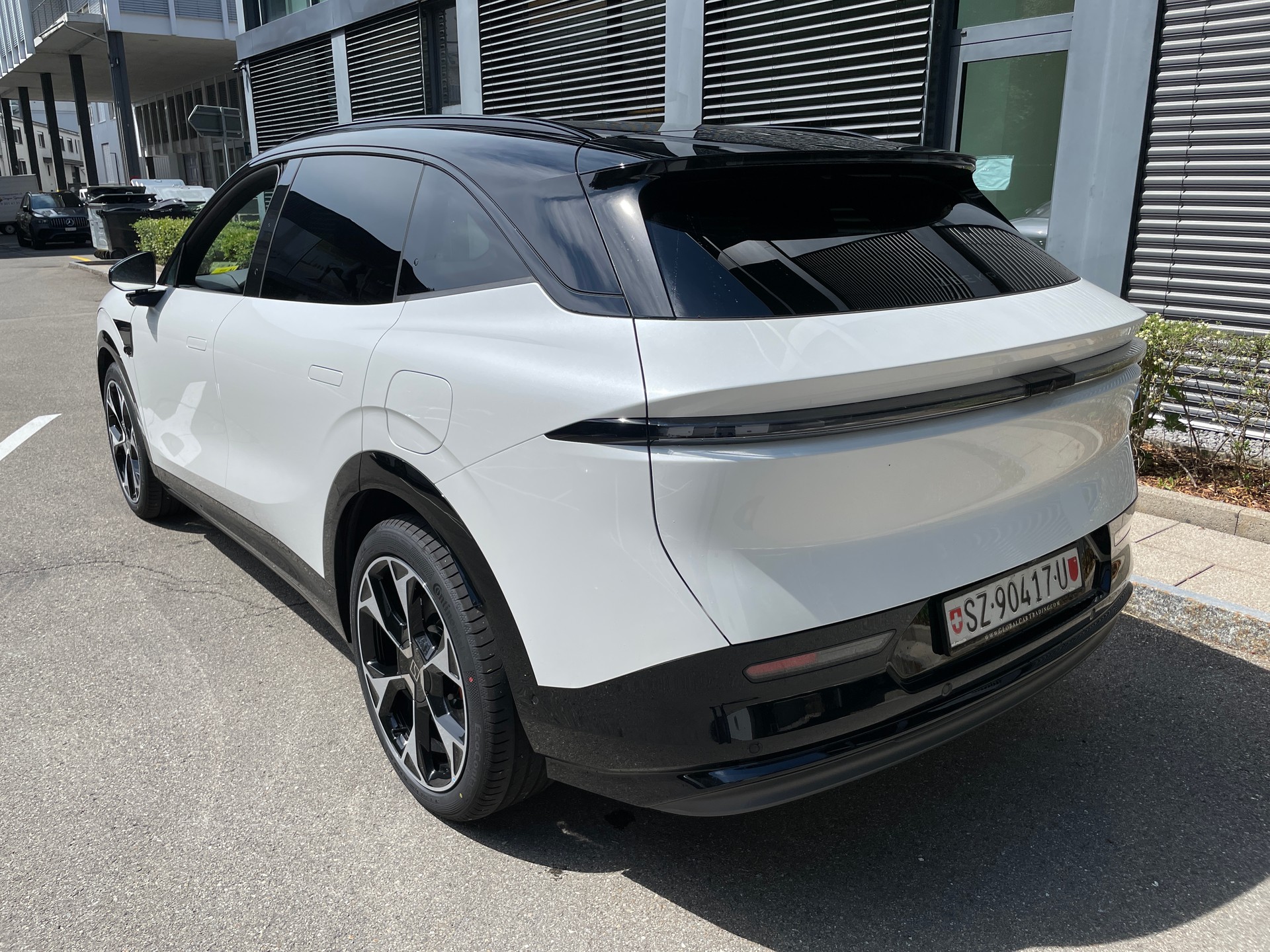 ZEEKR 7X 100kWh Privilege AWD mit Comfort und Cockpit Paket-image-2