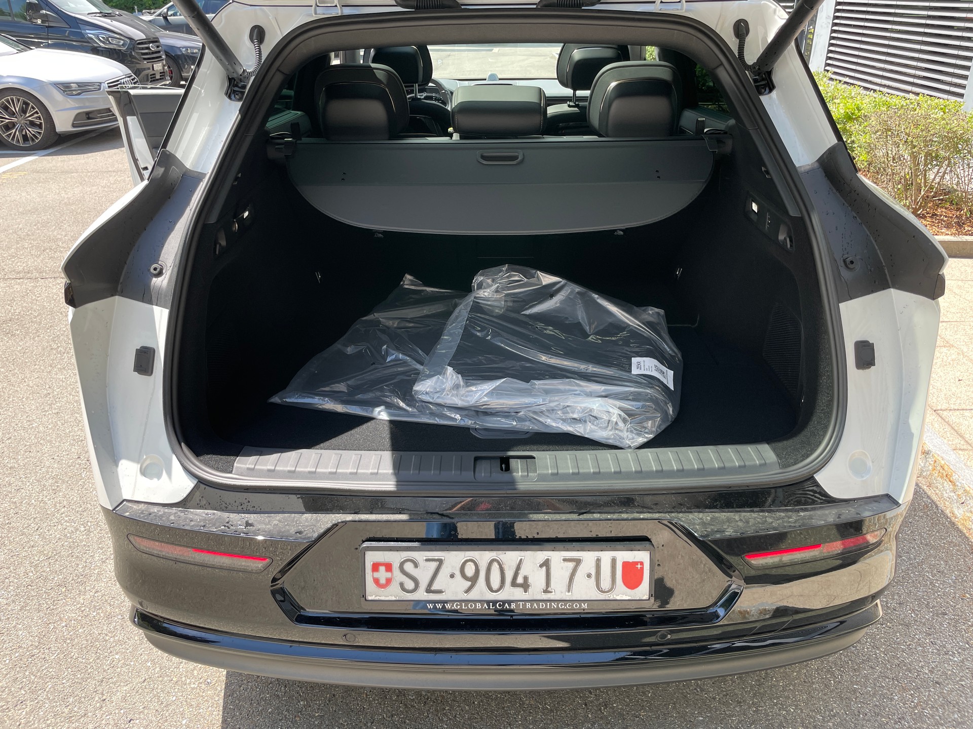 ZEEKR 7X 100kWh Privilege AWD mit Comfort und Cockpit Paket-image-4