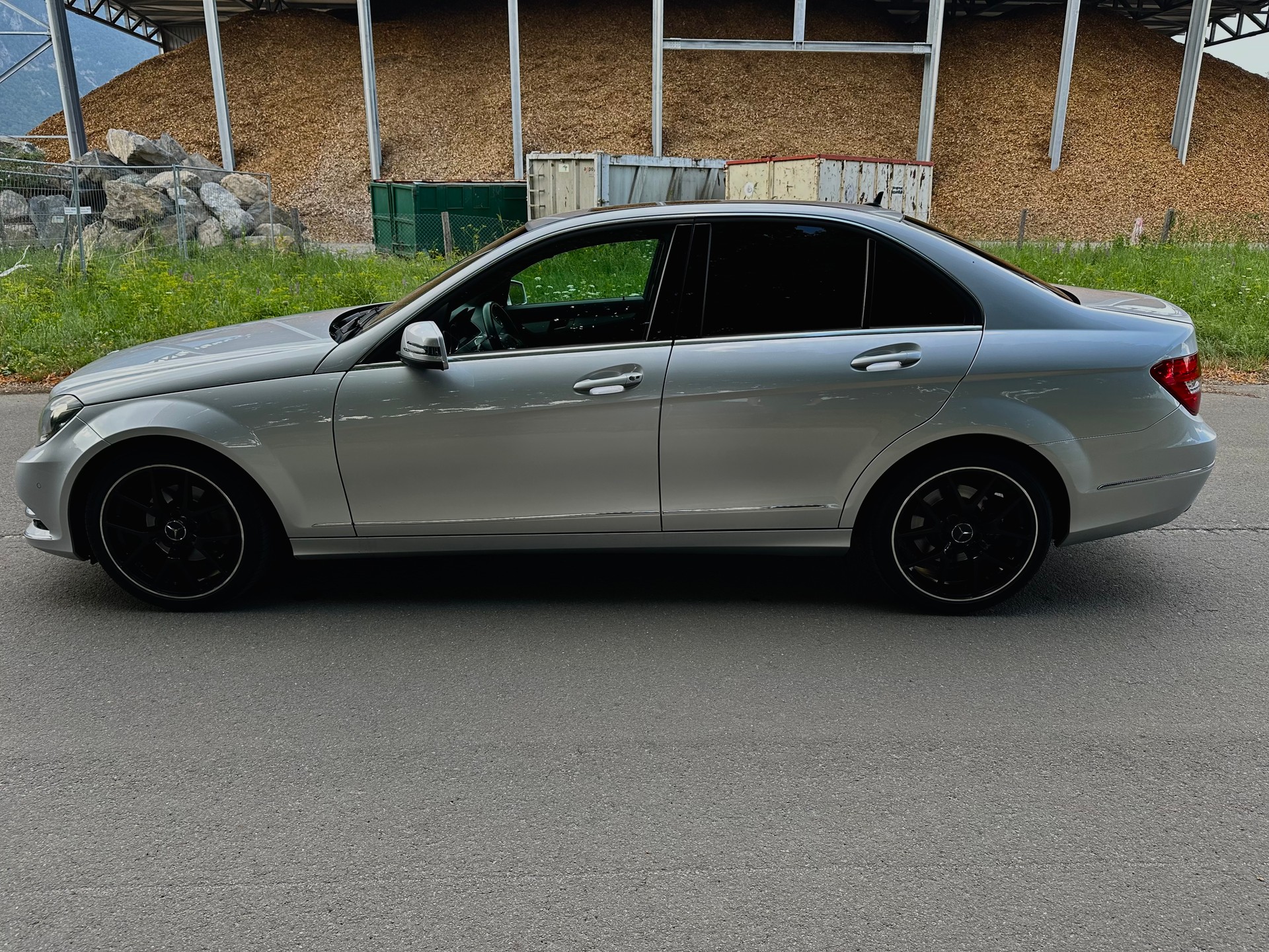 MERCEDES-BENZ C 250 BlueEF Avantgarde-image-2