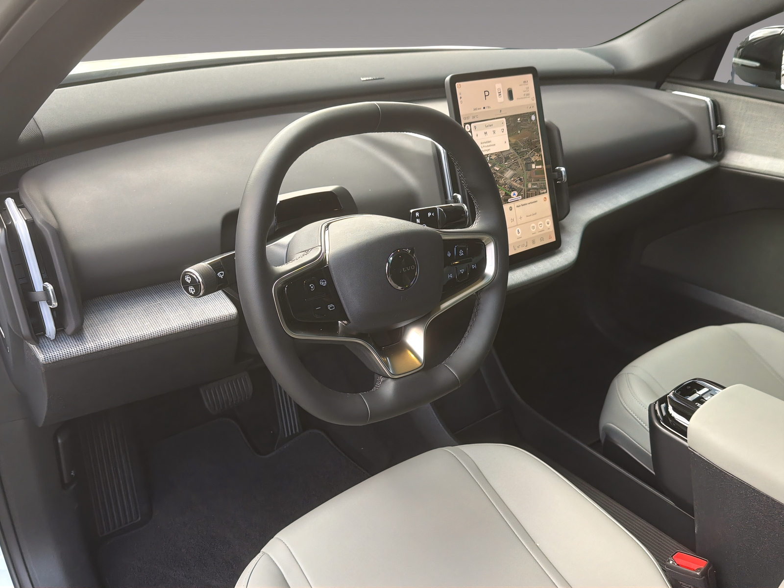 VOLVO EX30 E60 Twin Ultra Performance AWD-image-7