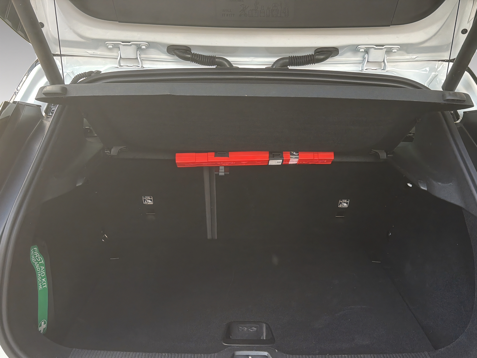 VOLVO EX30 E60 Twin Ultra Performance AWD-image-17