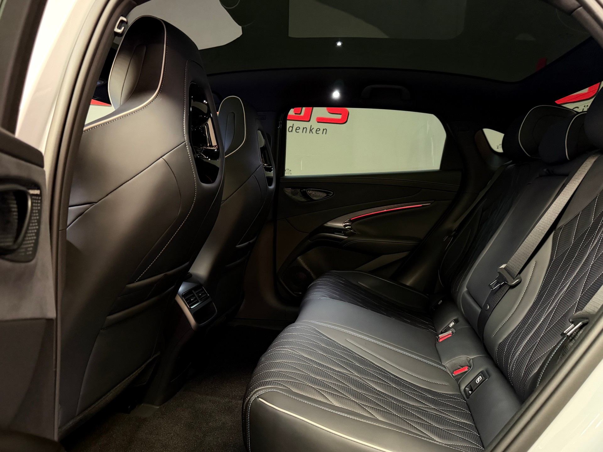 BYD Seal 82,5 kWh Excellence AWD-image-20