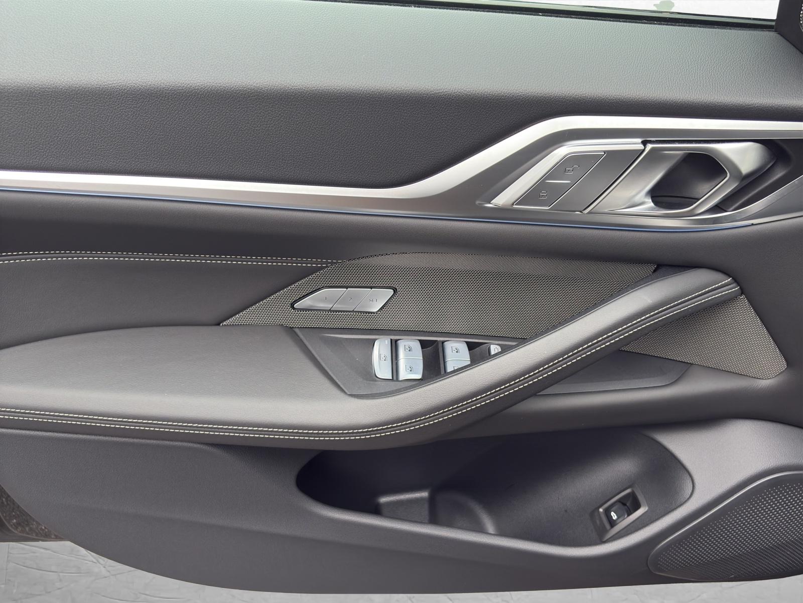 BMW i4 M50-image-16