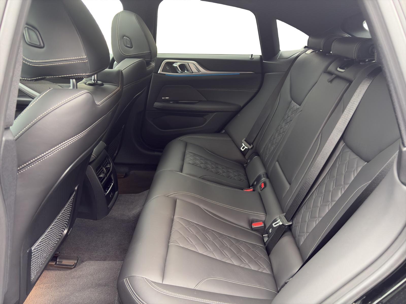 BMW i4 M50-image-13
