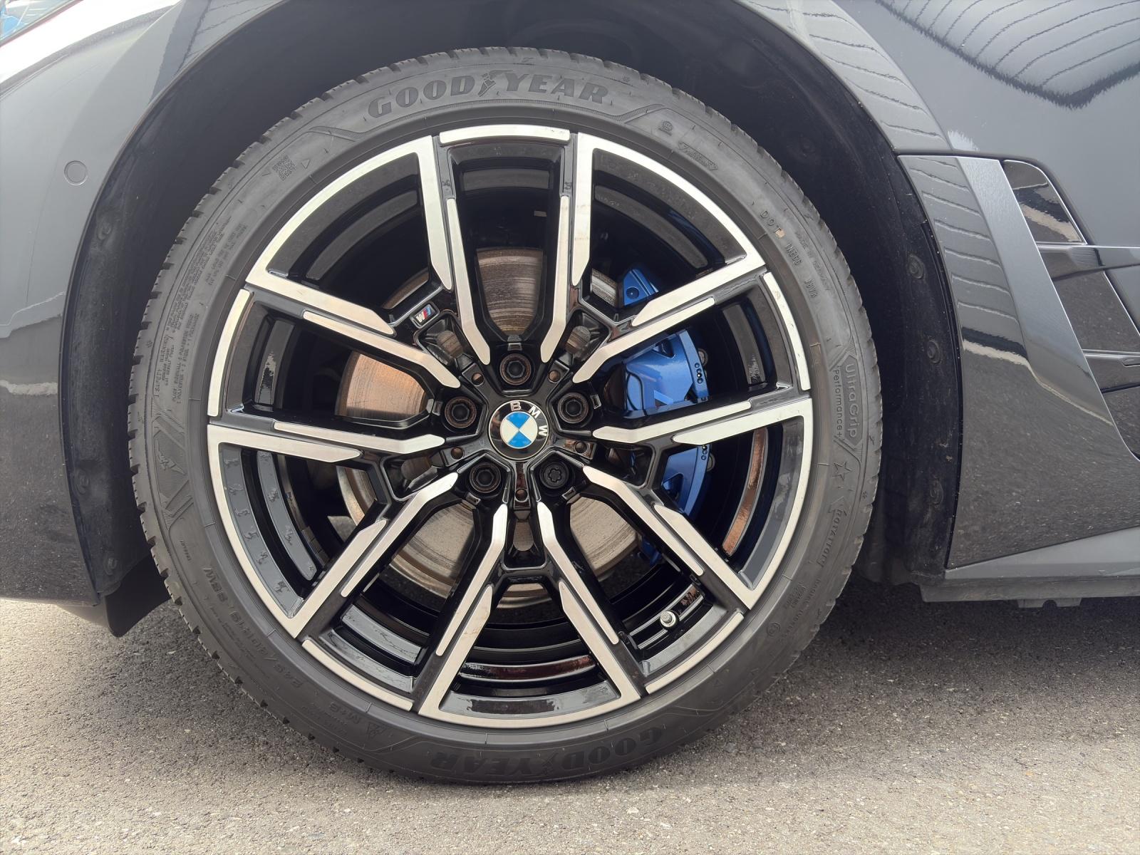 BMW i4 M50-image-21