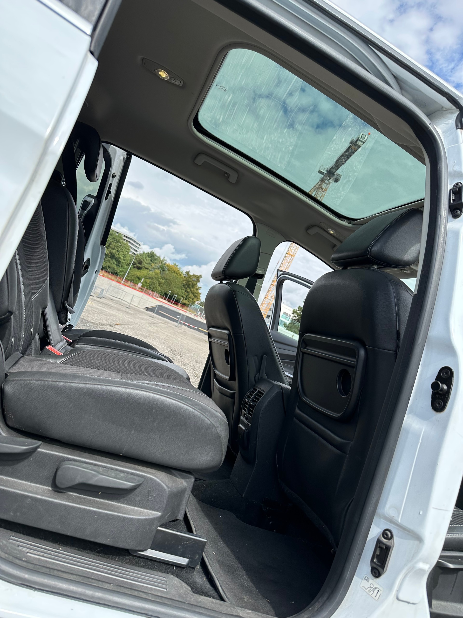 FORD GrC-Max 1.5 SCTi Titanium Automat-image-9