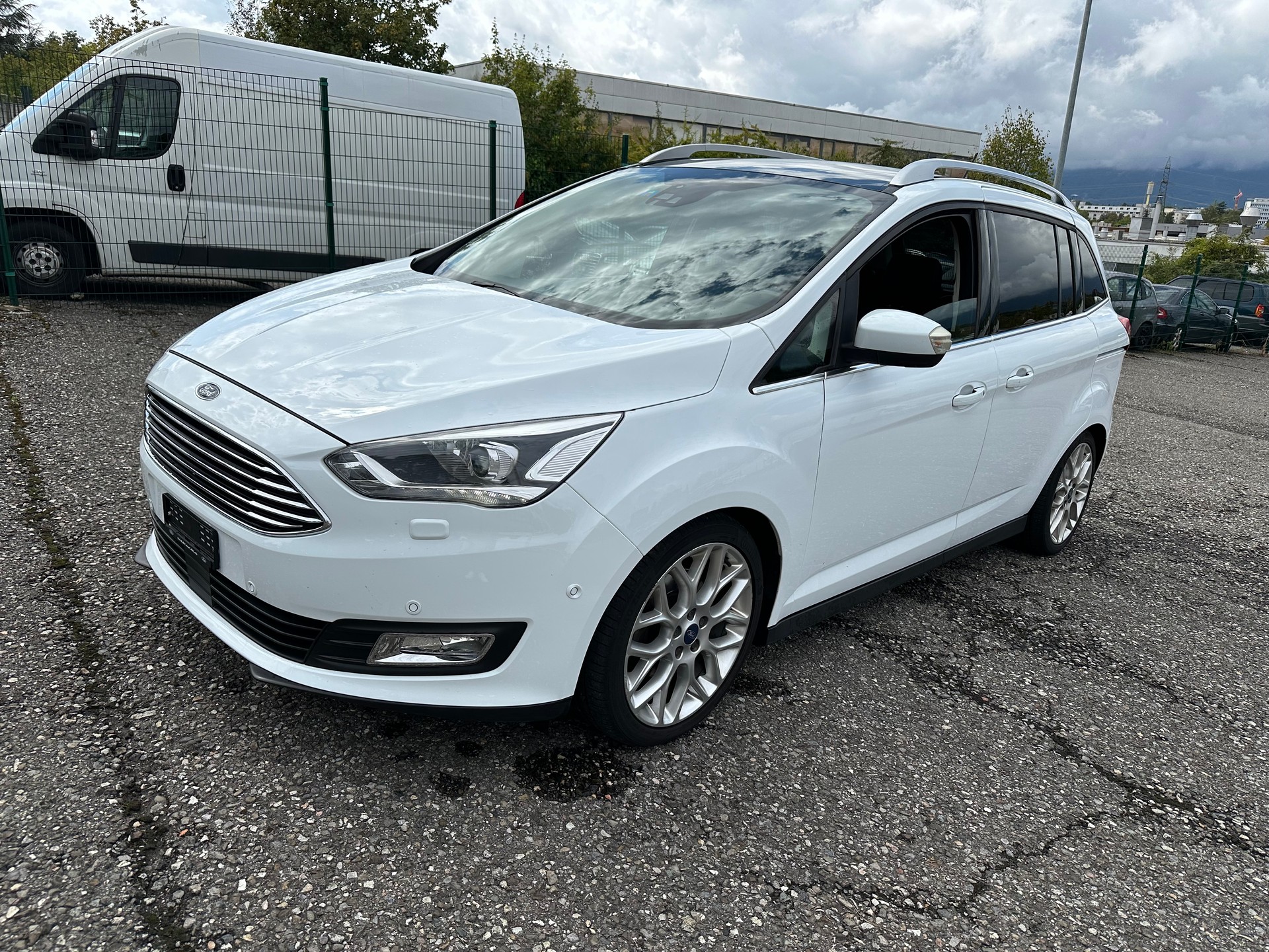 FORD GrC-Max 1.5 SCTi Titanium Automat-image-3