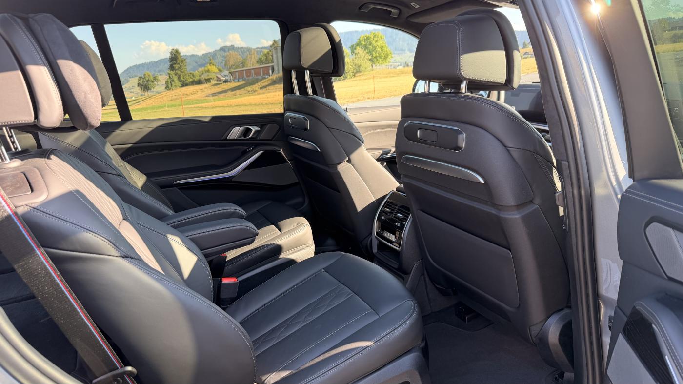 BMW X7 xDrive 48V 40i M Sport Pro Steptronic-image-11