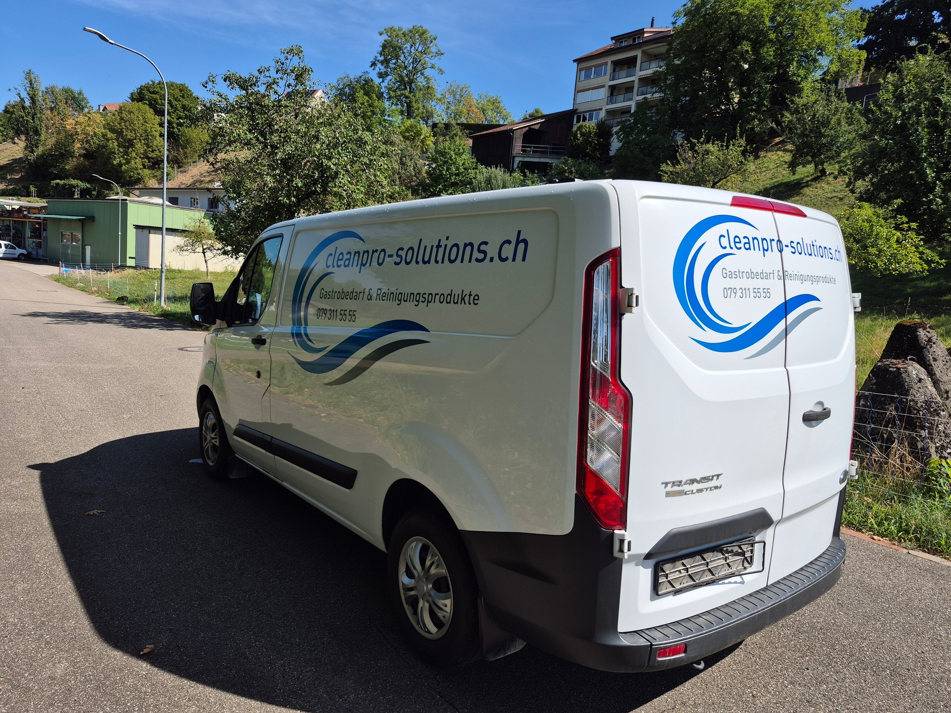 FORD Transit Custom Van 290 L1H1 Limited-image-3