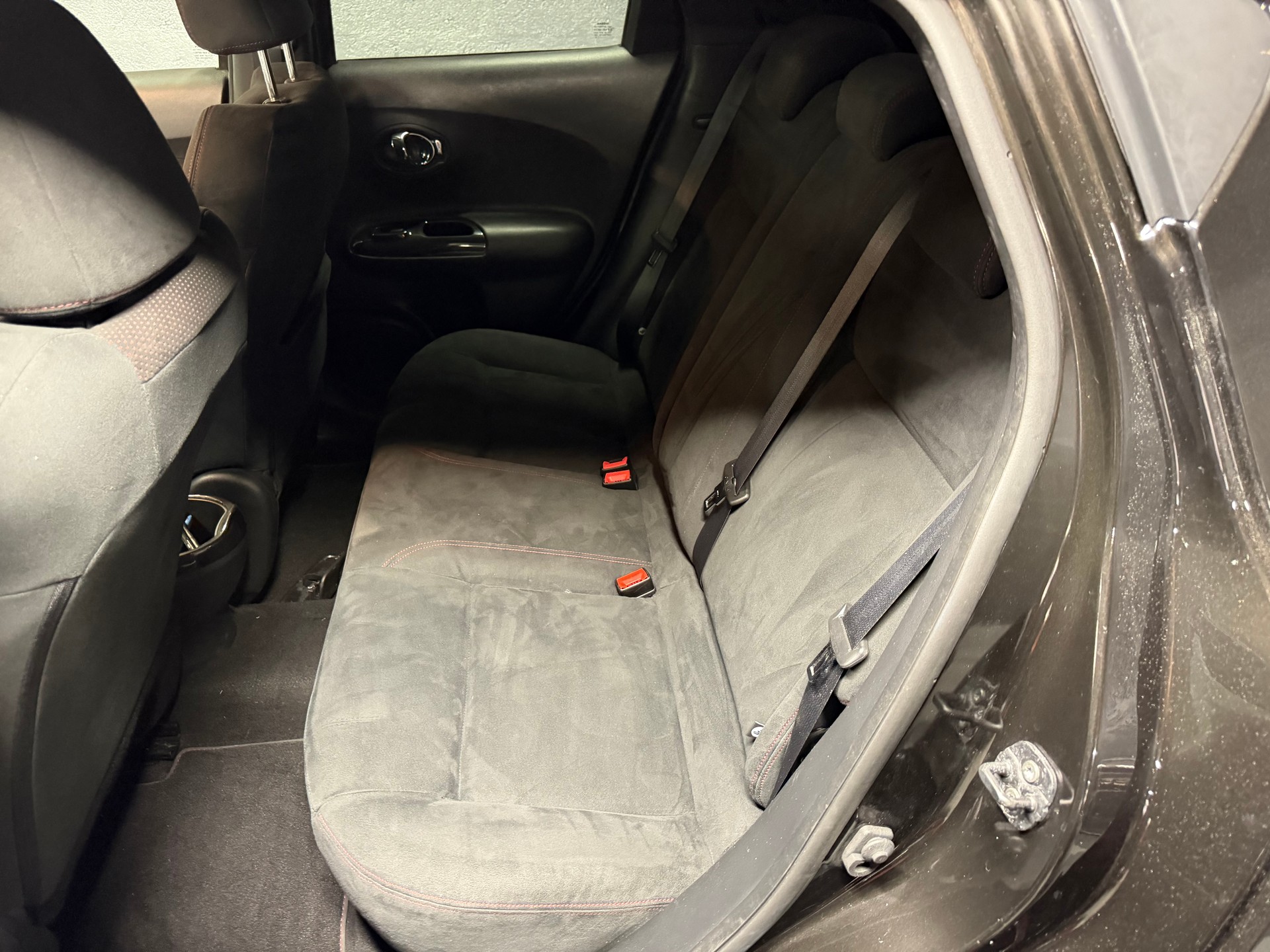 NISSAN Juke 1.6 DIG-T Nismo RS 4x4 Xtronic M-CVT-image-8