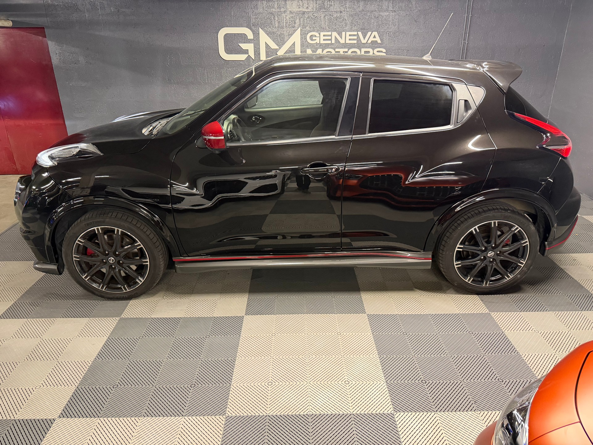 NISSAN Juke 1.6 DIG-T Nismo RS 4x4 Xtronic M-CVT-image-6