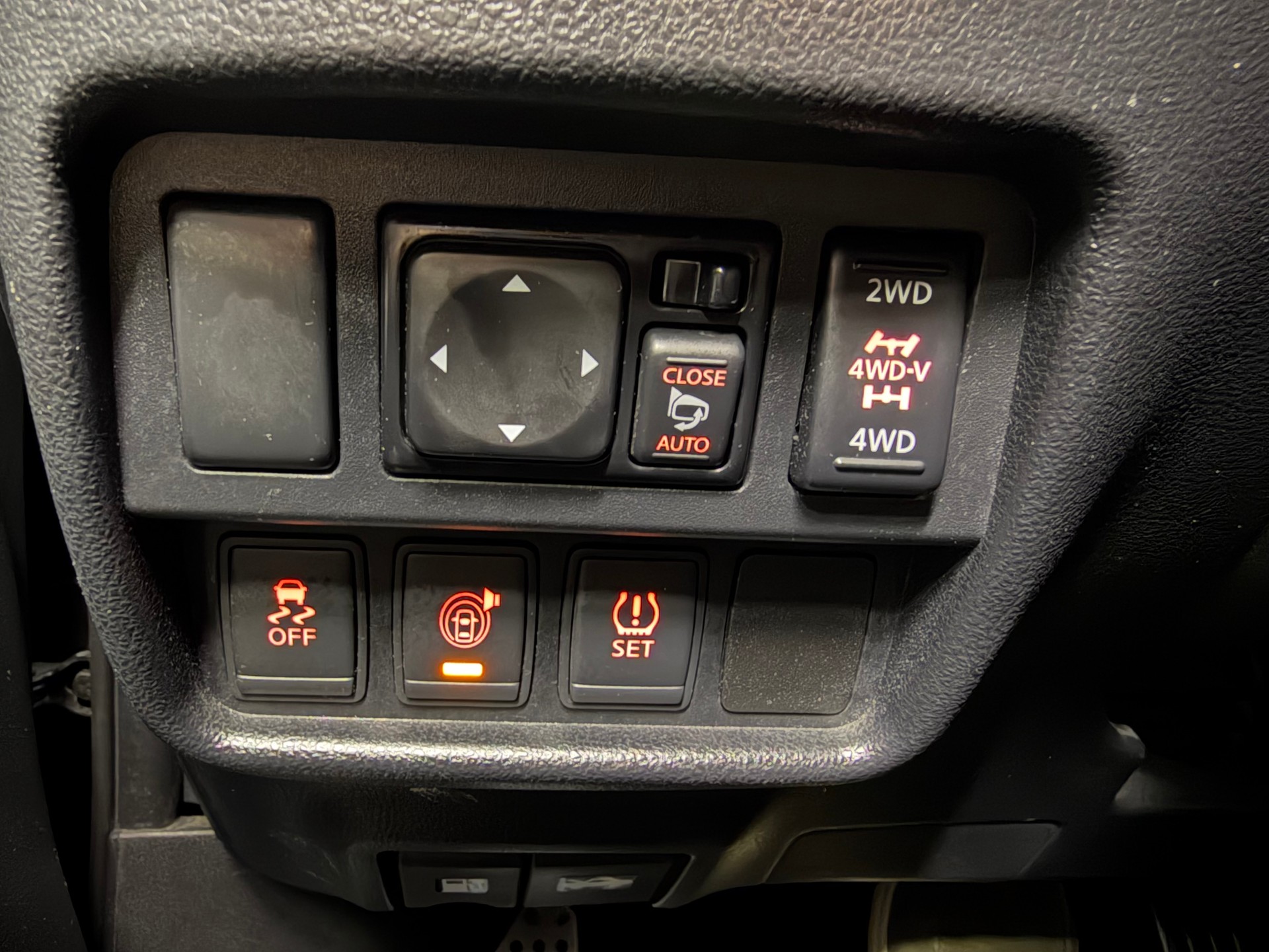 NISSAN Juke 1.6 DIG-T Nismo RS 4x4 Xtronic M-CVT-image-14