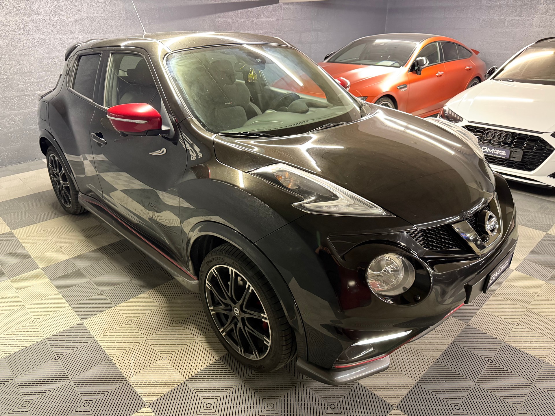 NISSAN Juke 1.6 DIG-T Nismo RS 4x4 Xtronic M-CVT-image-2