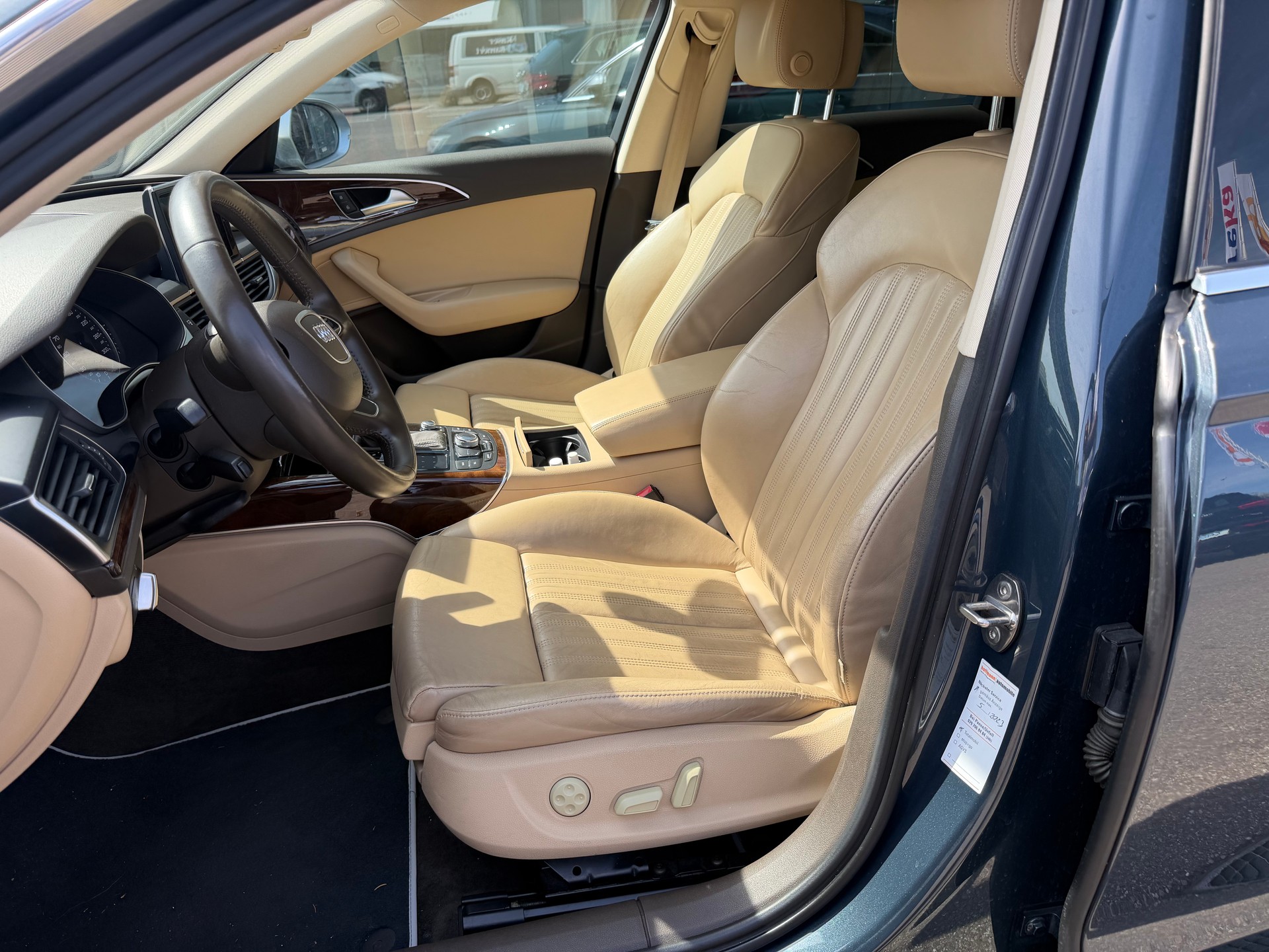 AUDI A6 Limousine 3.0 TDI V6 quattro S-tronic-image-9