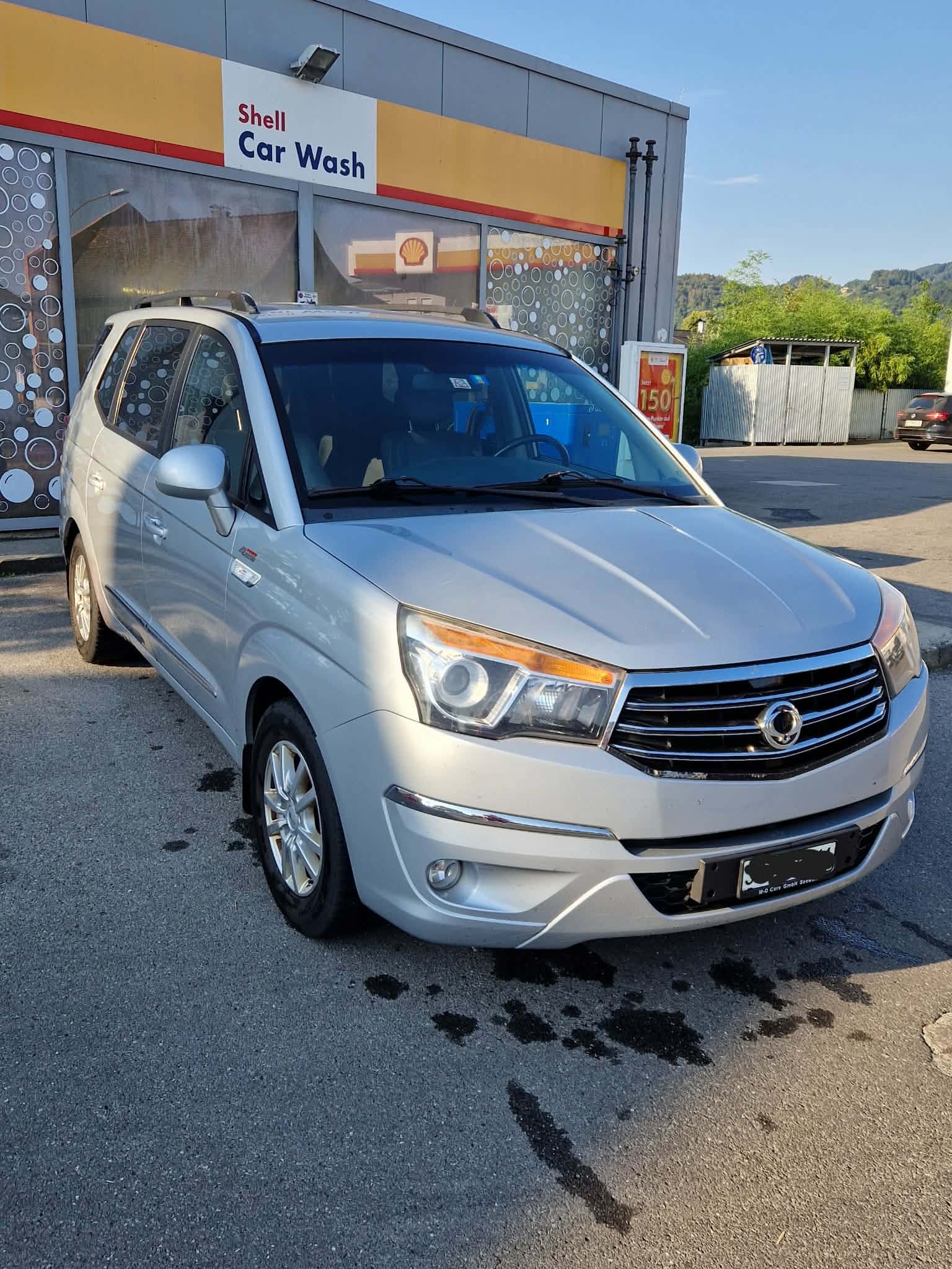 KGM-SsangYong SV 200 e-XDi 4WD Sapphire-image-0