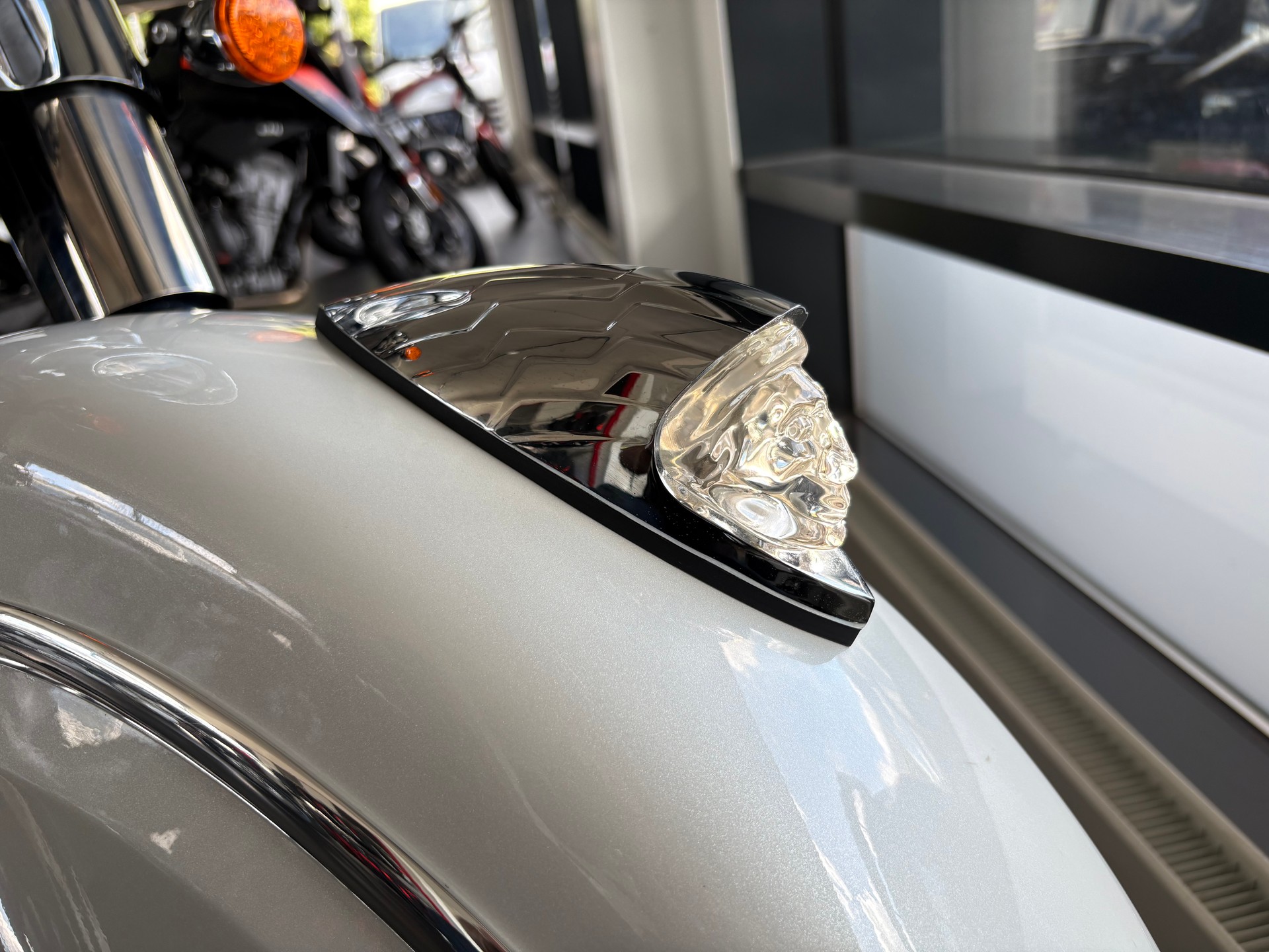 INDIAN Chief Classic-image-3