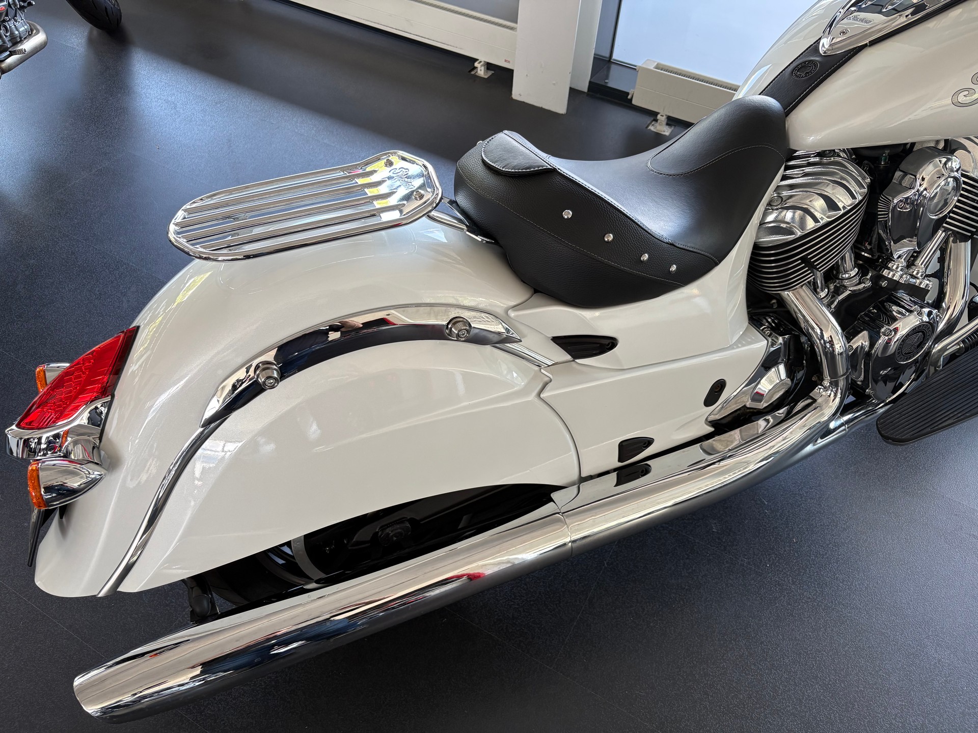 INDIAN Chief Classic-image-7