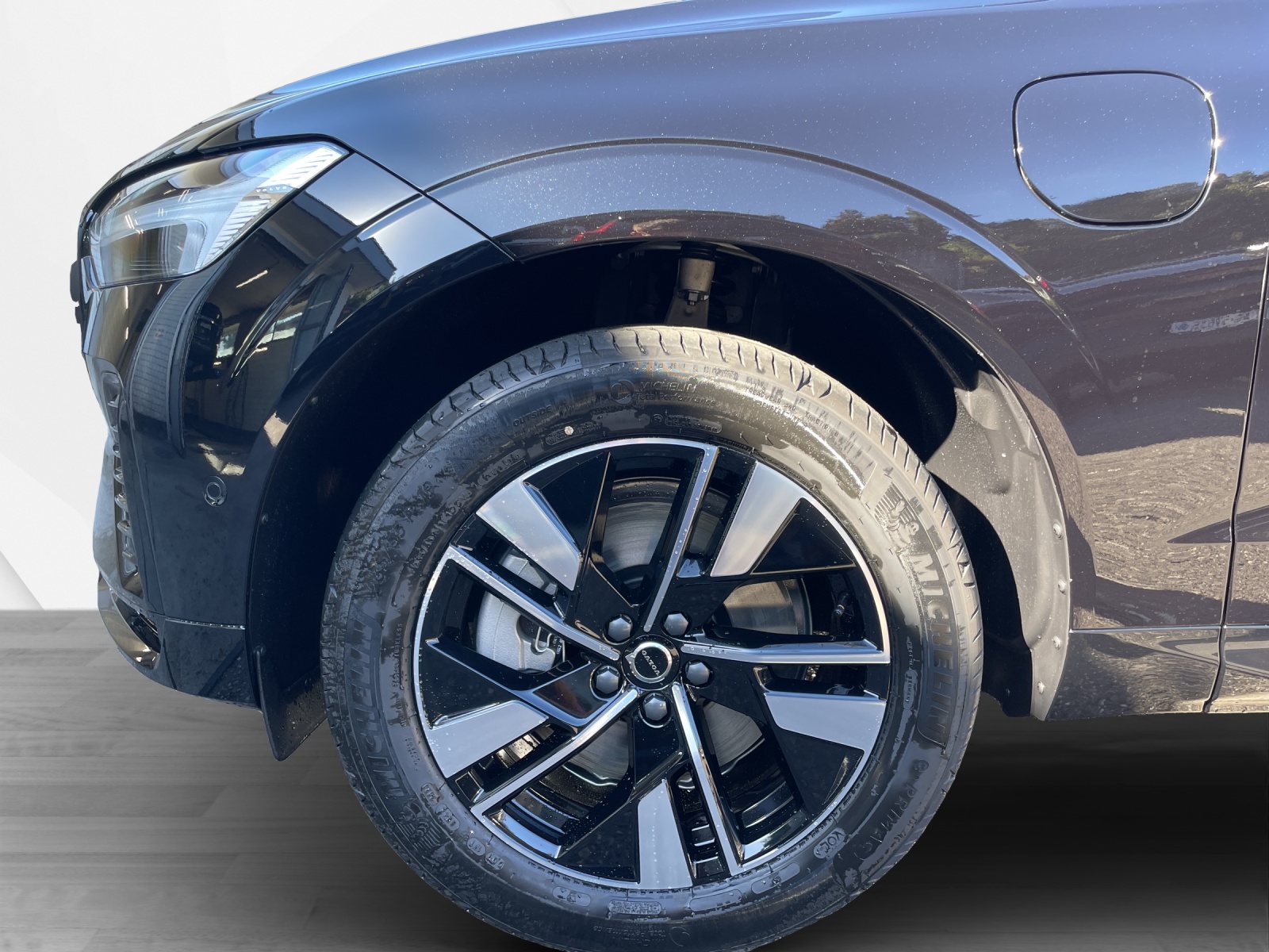 VOLVO XC60 2.0 T6 TE Plus Dark eAWD-image-8