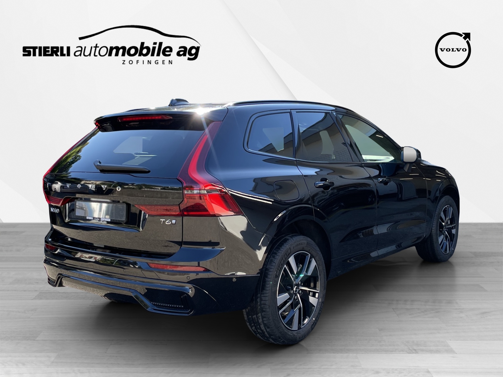 VOLVO XC60 2.0 T6 TE Plus Dark eAWD-image-4