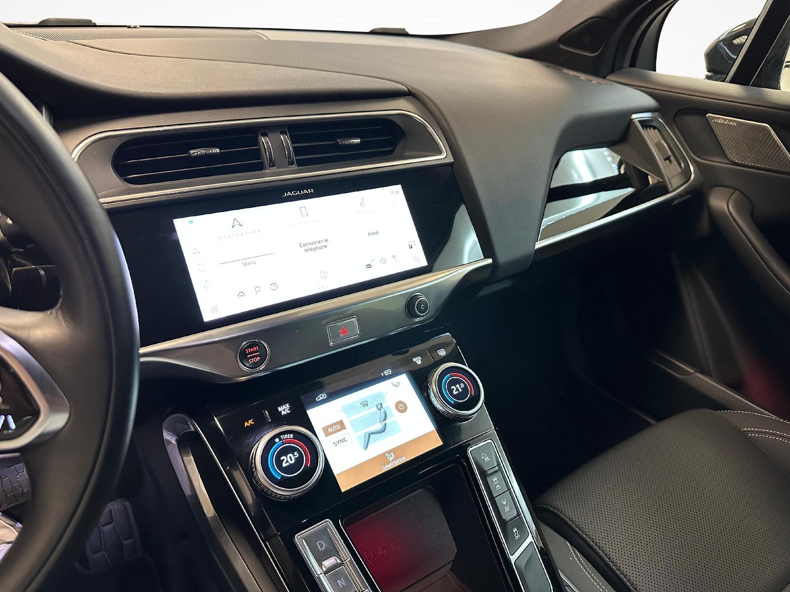 JAGUAR I-Pace EV400 S AWD-image-7