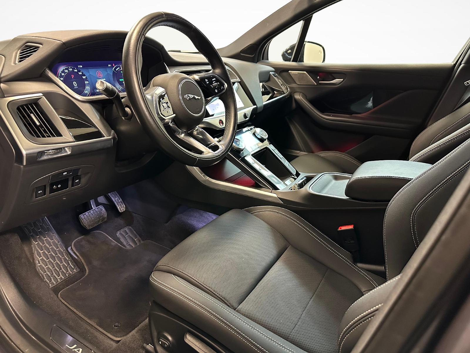 JAGUAR I-Pace EV400 S AWD-showroom-element-3
