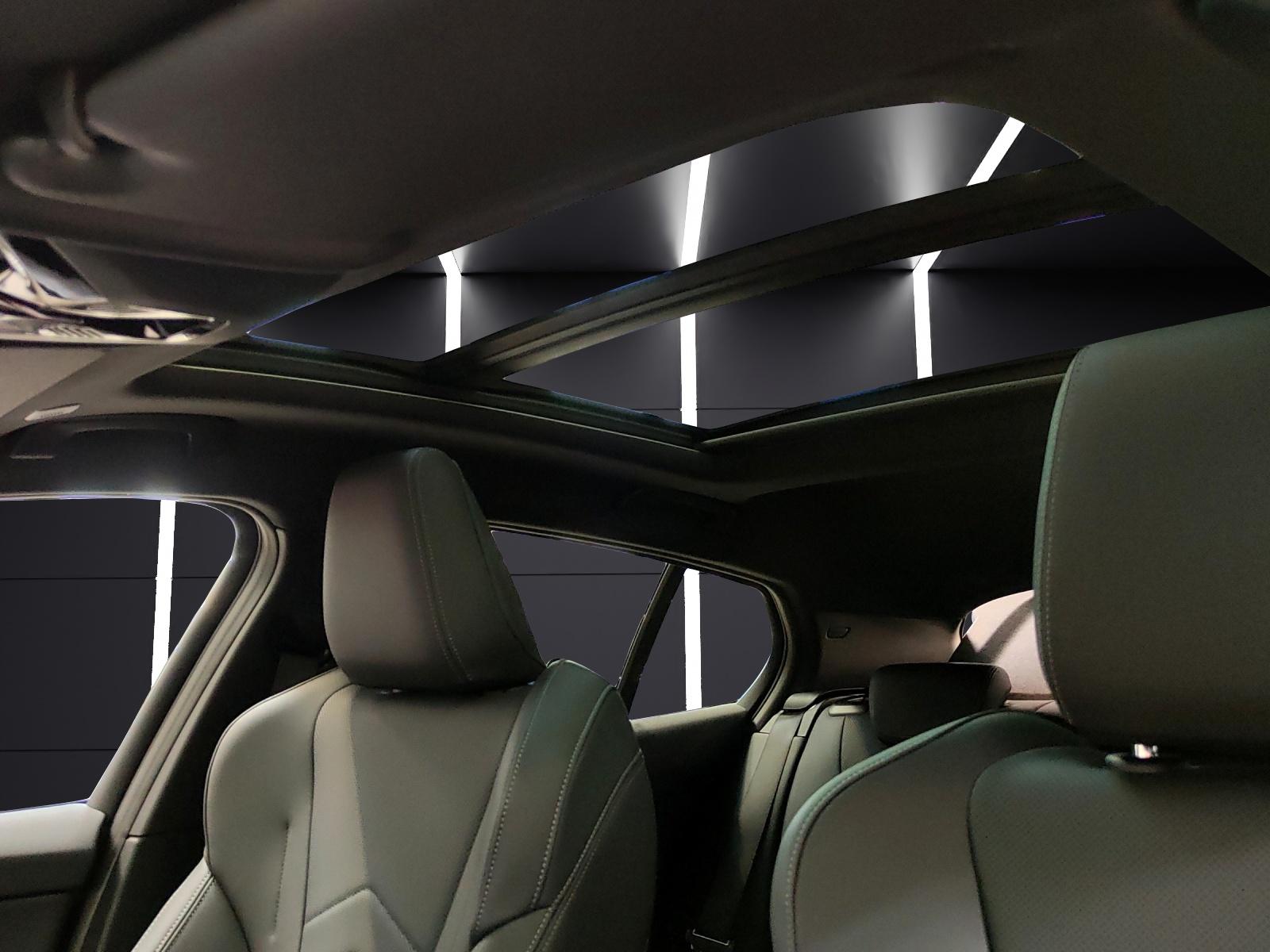 BMW M135i xDrive-image-15