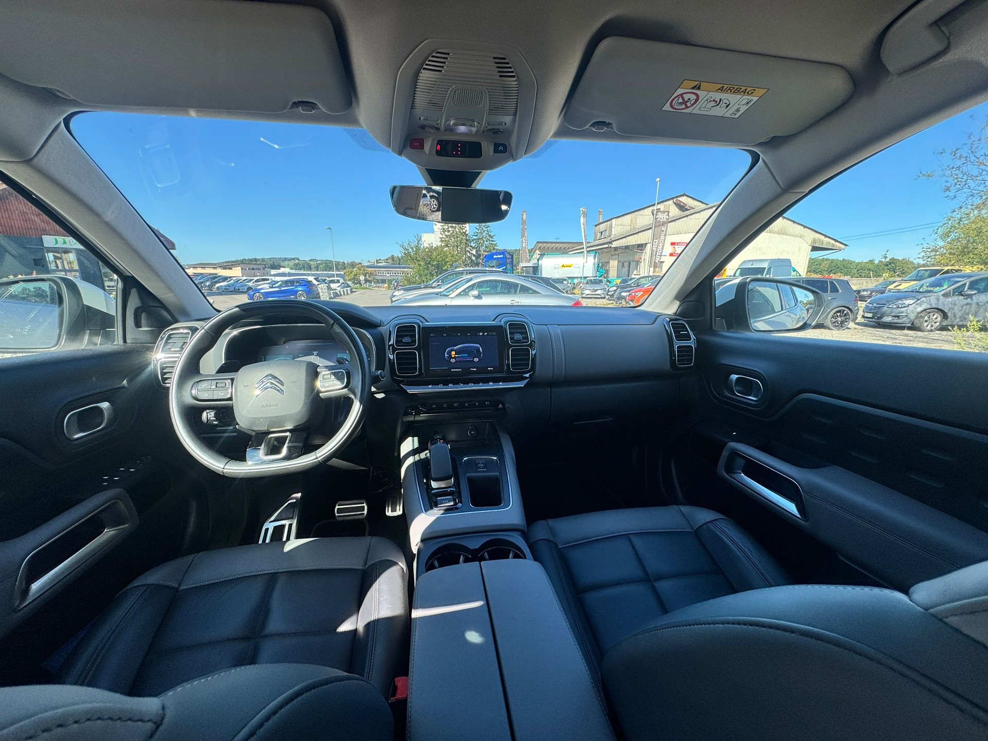 CITROEN C5 Aircross 1.6 PHEV Shine-image-8