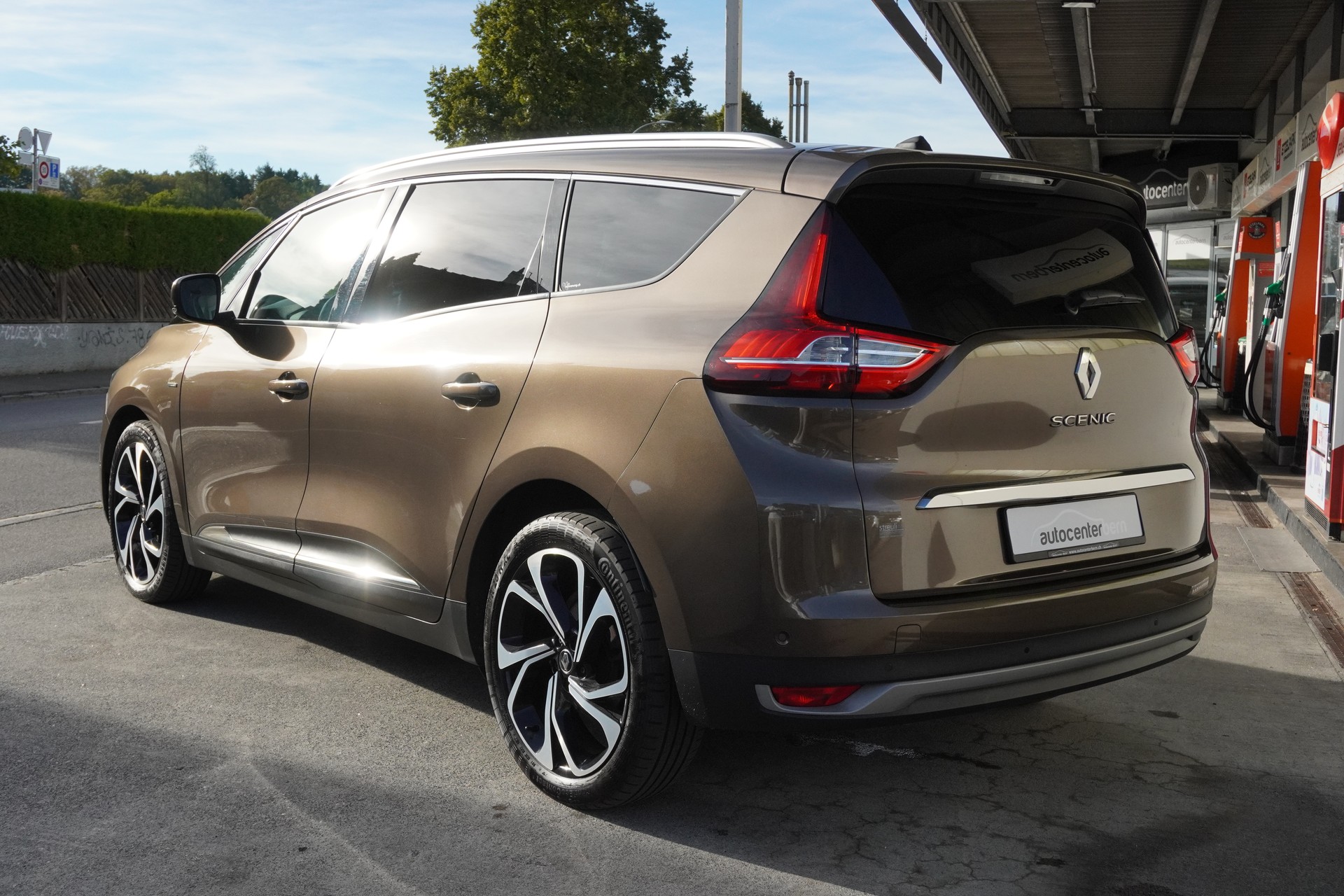 RENAULT Grand Scénic 1.6 dCi Bose EDC-image-6