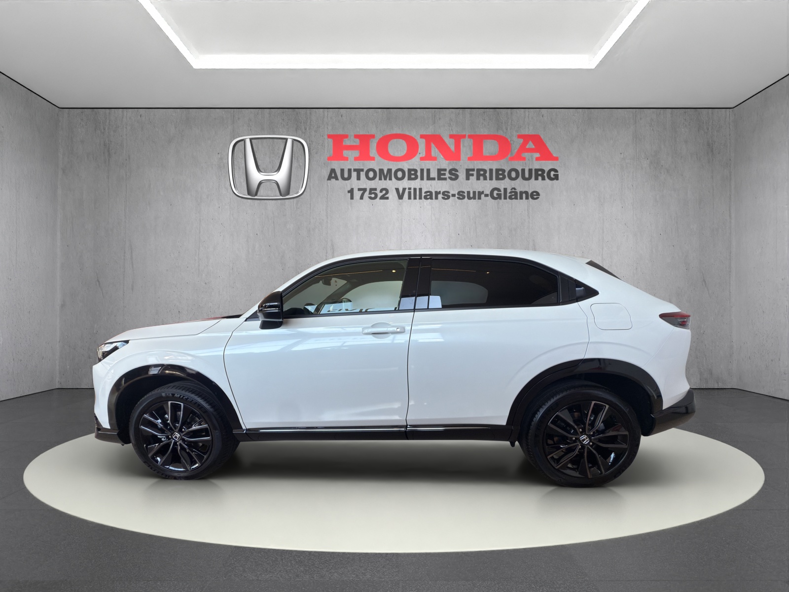 HONDA HR-V 1.5 i-MMD Advance-showroom-element-3