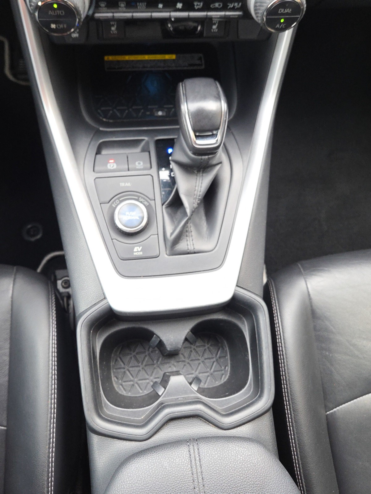 TOYOTA RAV-4 2.5 HSD Premium e-CVT 4WD-image-15