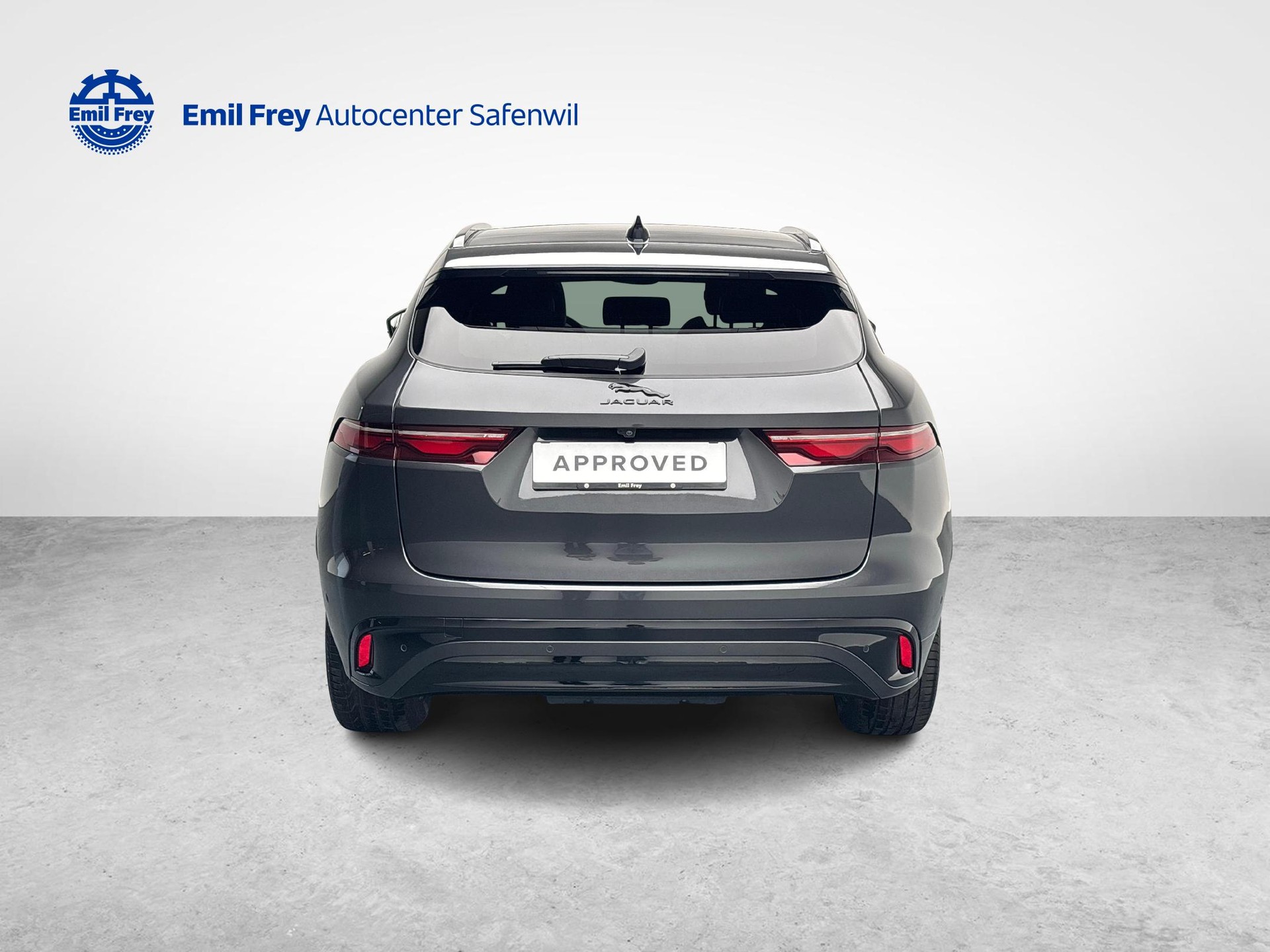 JAGUAR F-Pace 2.0 P400e R-Dynamic SE AWD-image-3