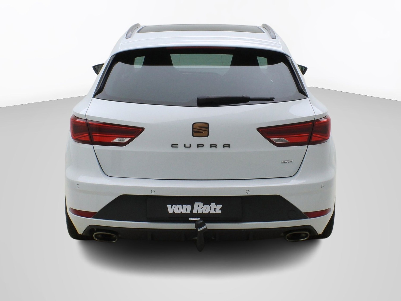 SEAT Leon ST 2.0 TSI DSG Cupra 4Drive-image-3