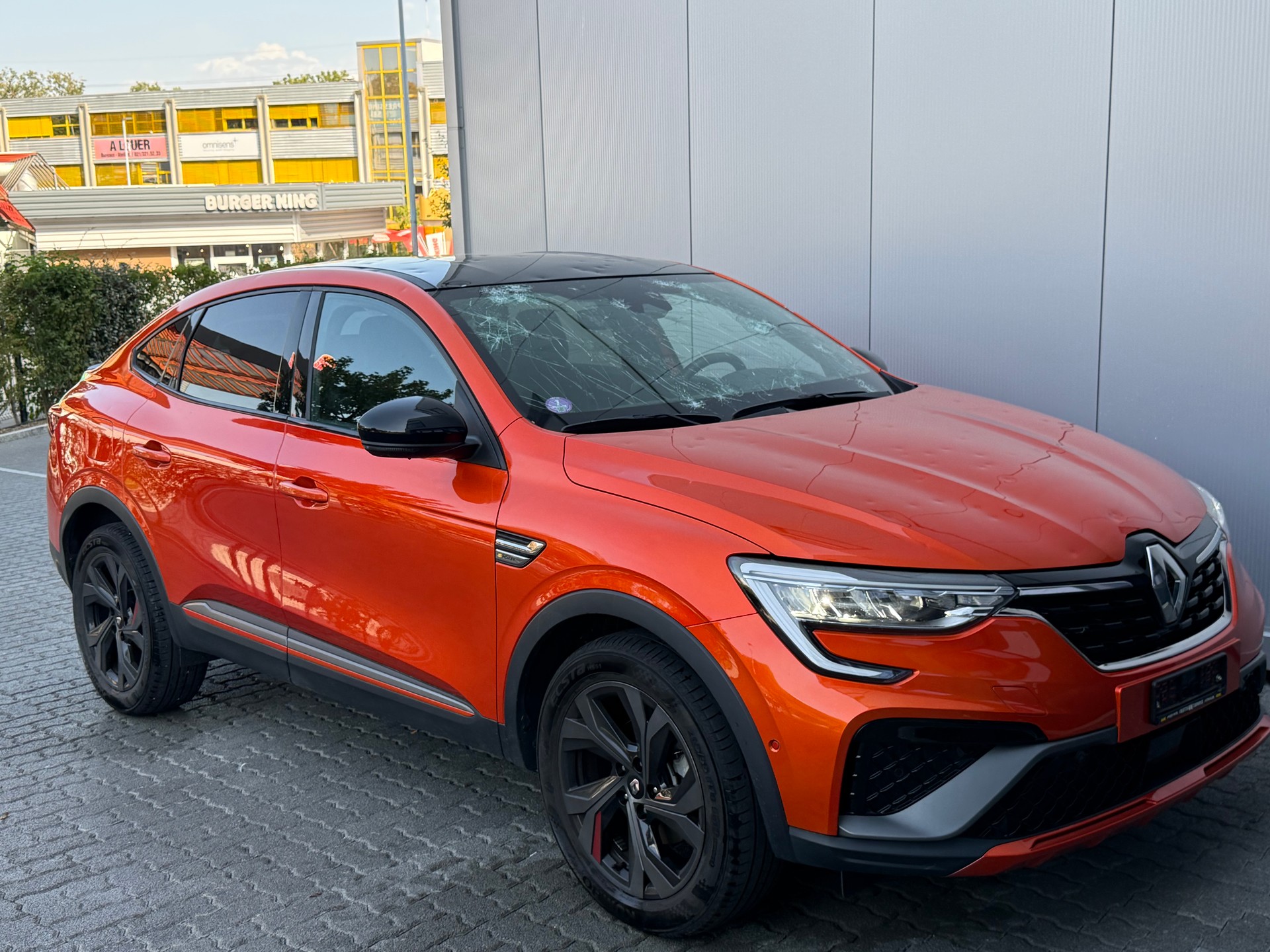 RENAULT Arkana 1.6 E-Tech R.S.Line-image-6