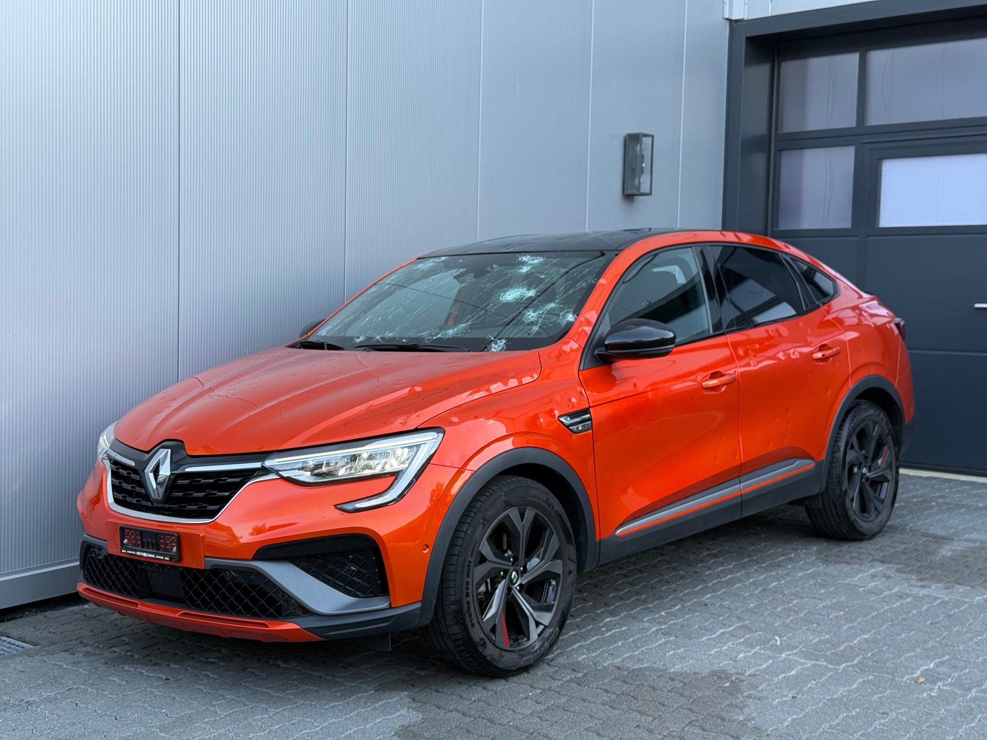 RENAULT Arkana 1.6 E-Tech R.S.Line-image-0
