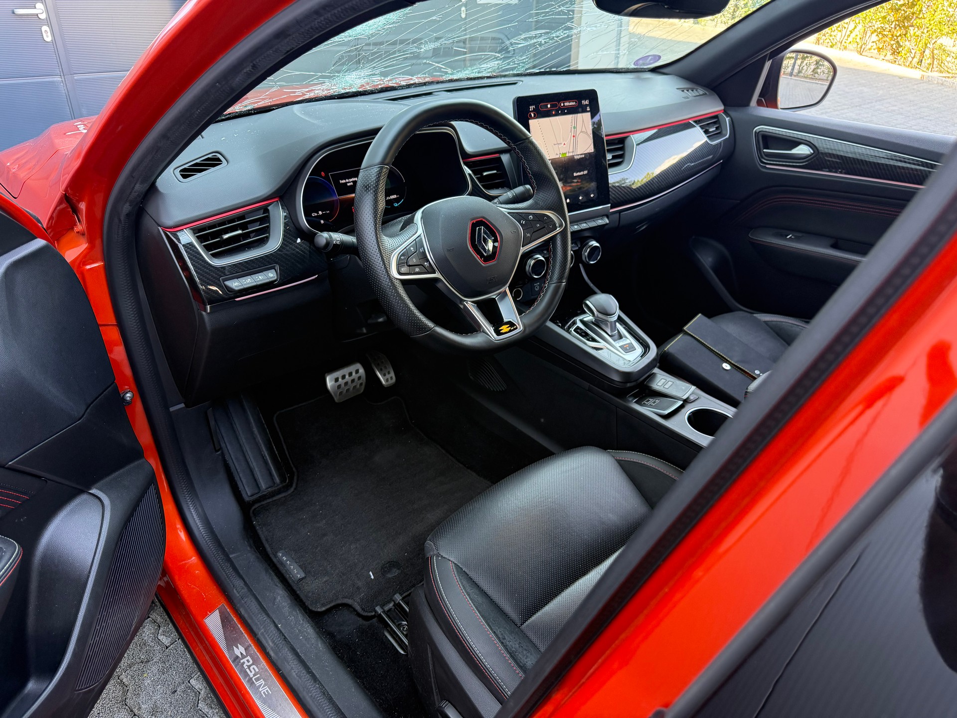 RENAULT Arkana 1.6 E-Tech R.S.Line-image-11