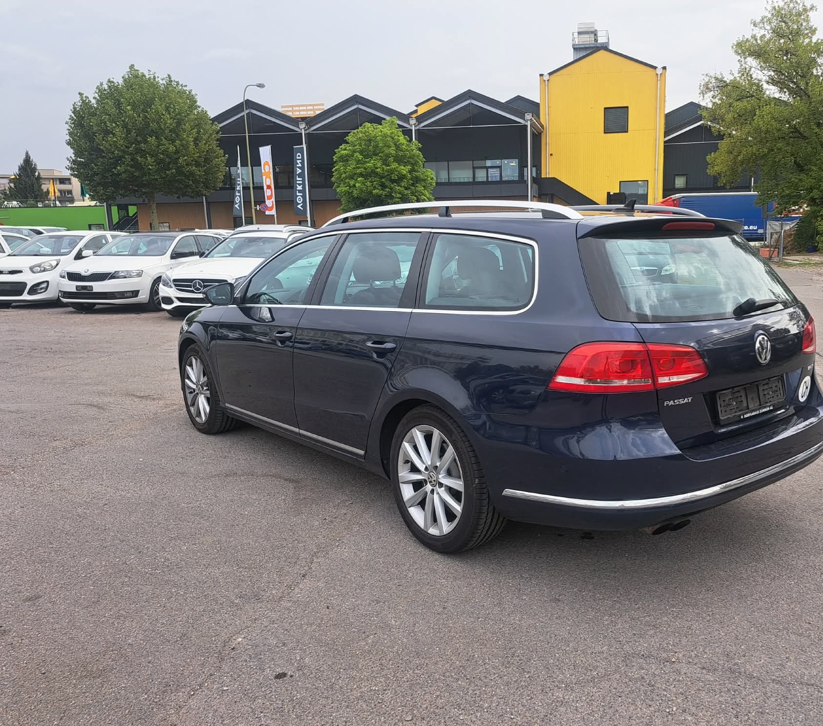 VW Passat Variant 2.0 TSI Highline DSG-image-7