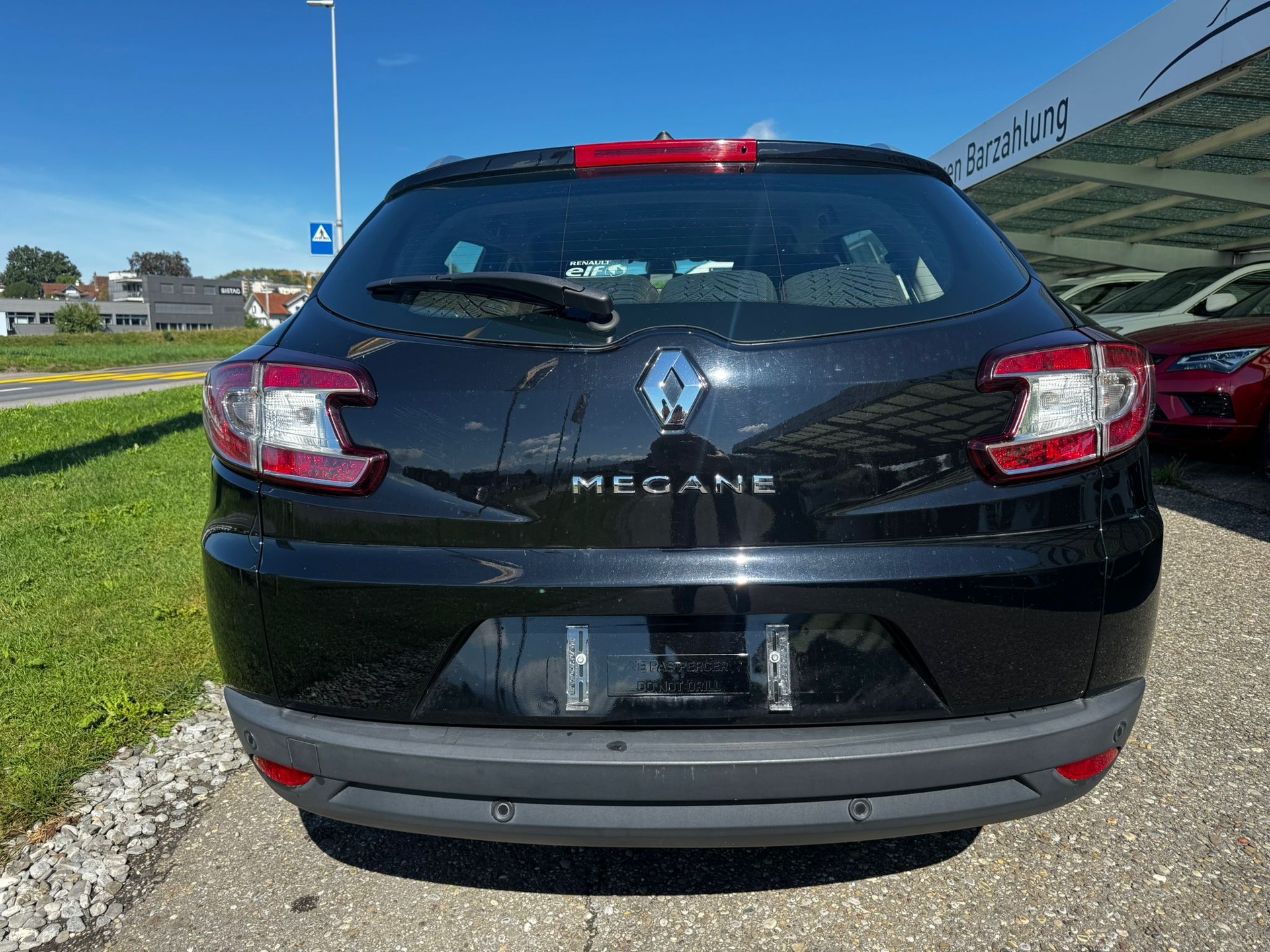 RENAULT Mégane Grandtour 2.0 16V Dynamique CVT-image-5