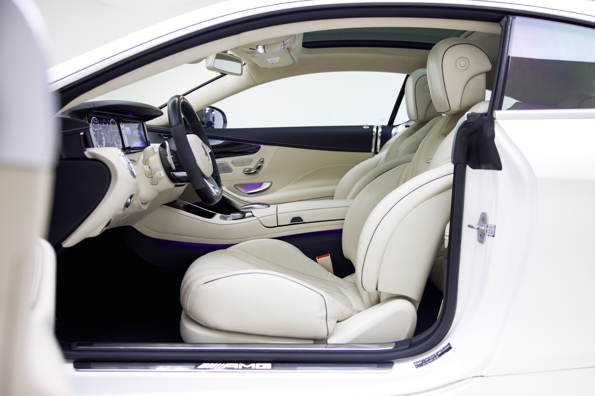 MERCEDES-BENZ S 63 AMG Coupé 4Matic Speedshift MCT-image-14
