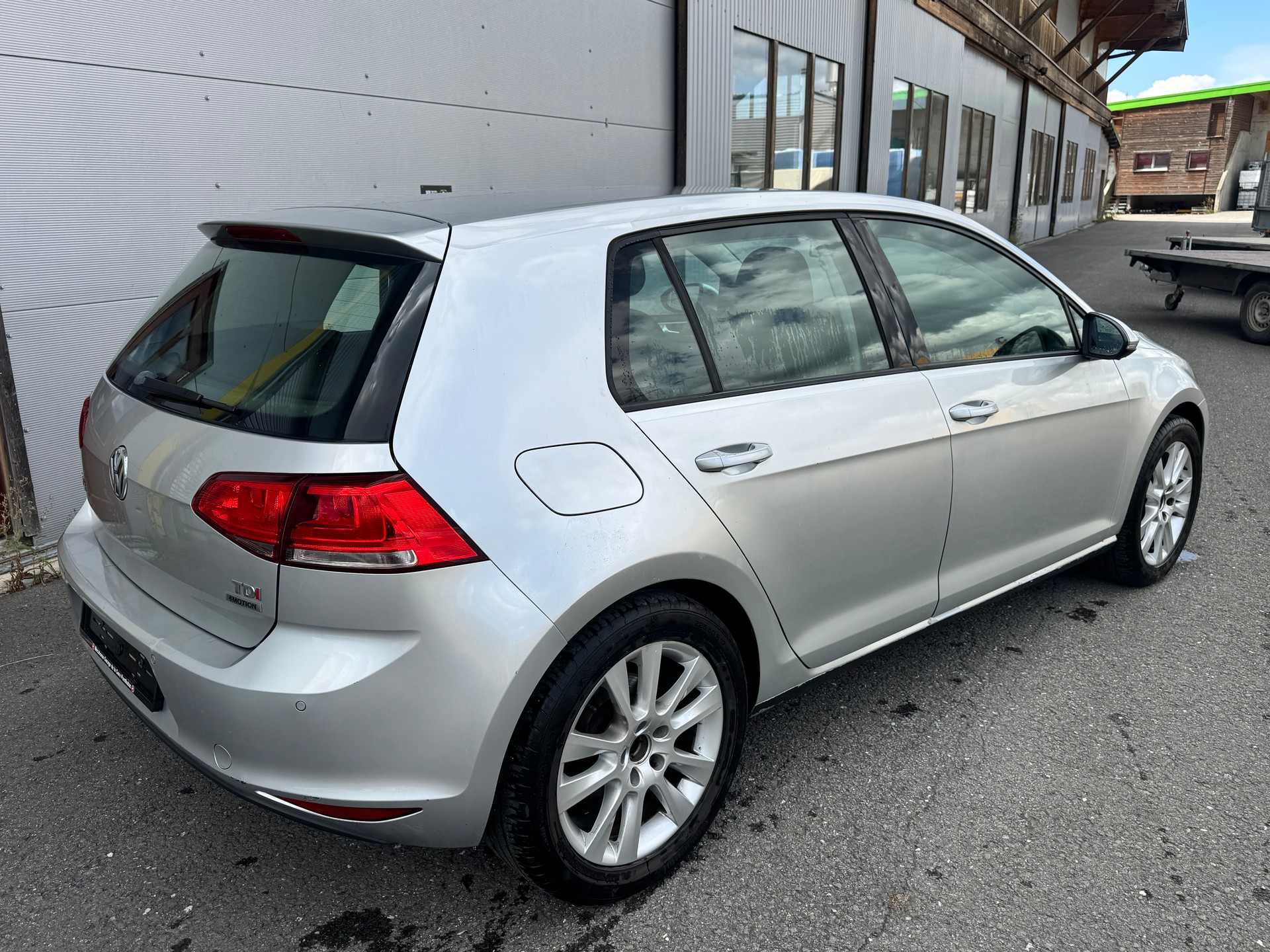 VW Golf 1.6 TDI Comfortline 4Motion-image-4